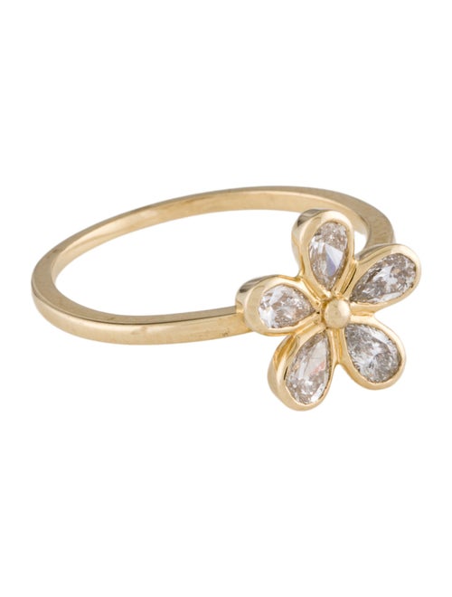 Ring 18K Diamond Flower Cocktail Ring