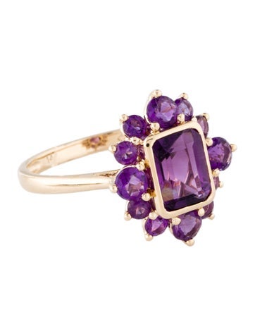 Ring Cocktail 14K 1.55ct Amethyst 7.75