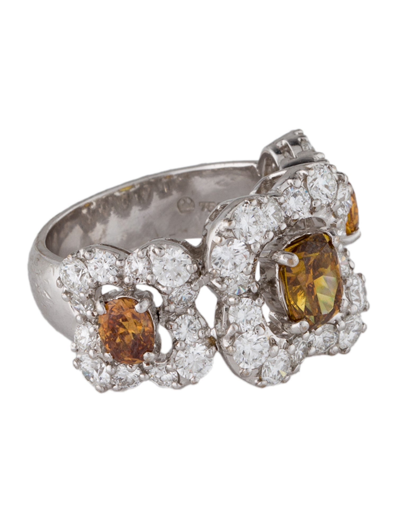 Ring 18K 3.77ctw Diamond Cocktail Ring