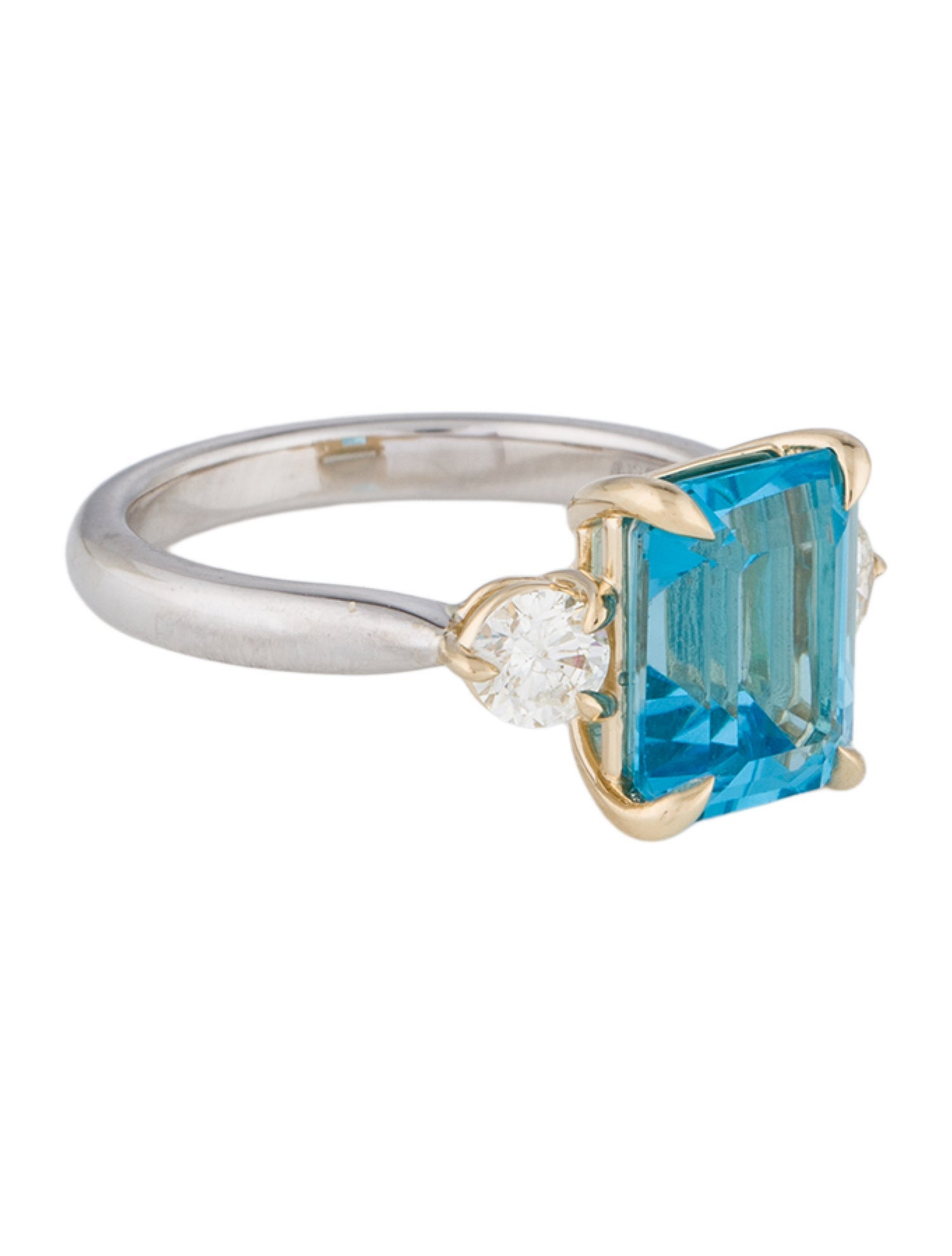 Ring 14K 4.25ct Topaz & Diamond Cocktail Ring