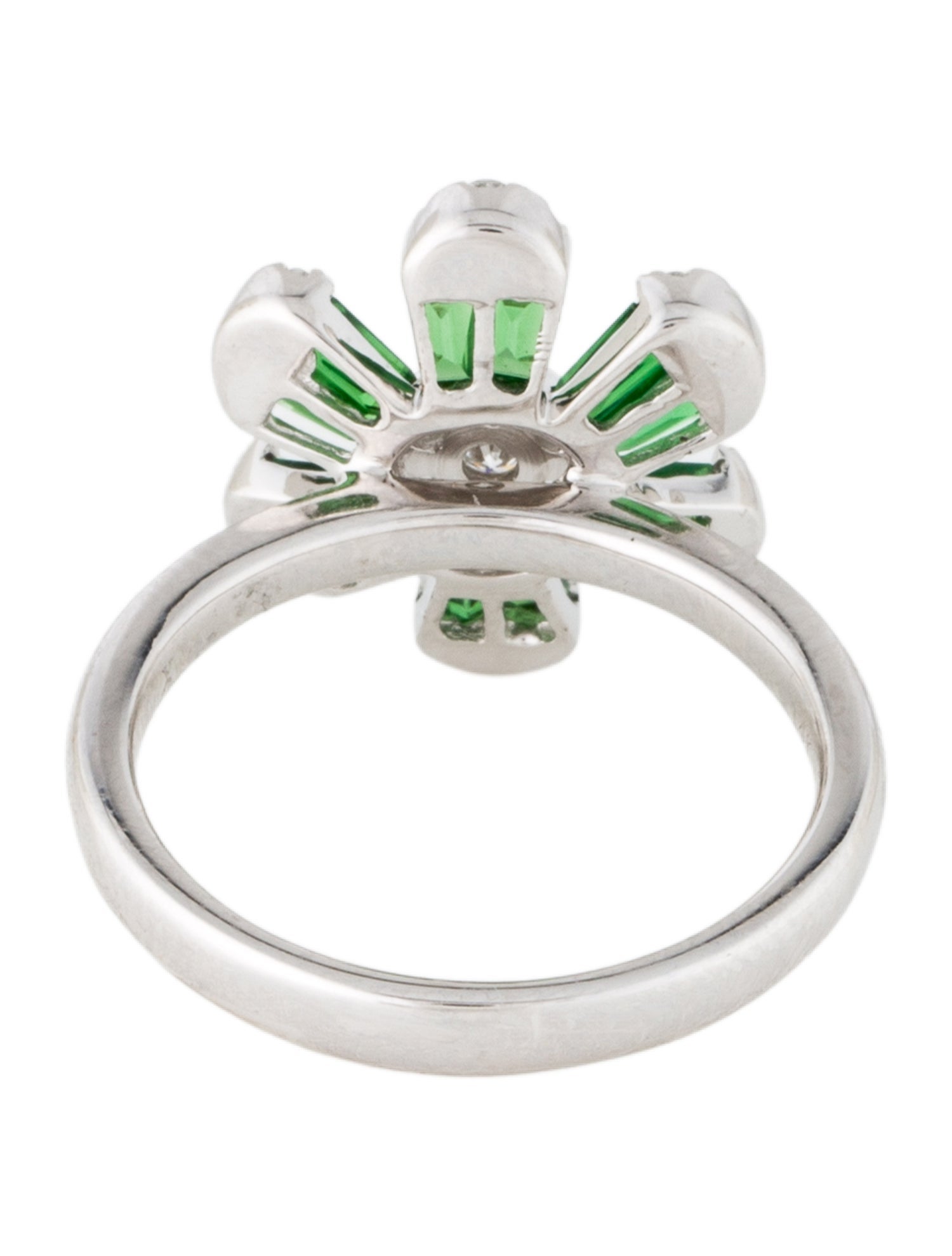 Ring 14K 1.19ctw Tsavorite Garnet & Diamond Flower Cocktail Ring