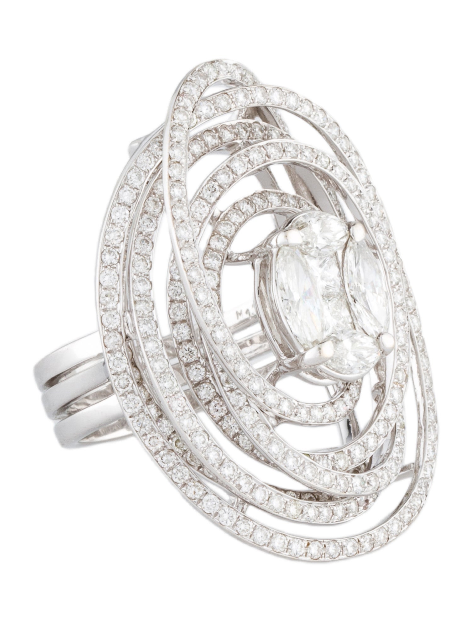 Ring 18K 2.74ctw Diamond Cocktail Ring