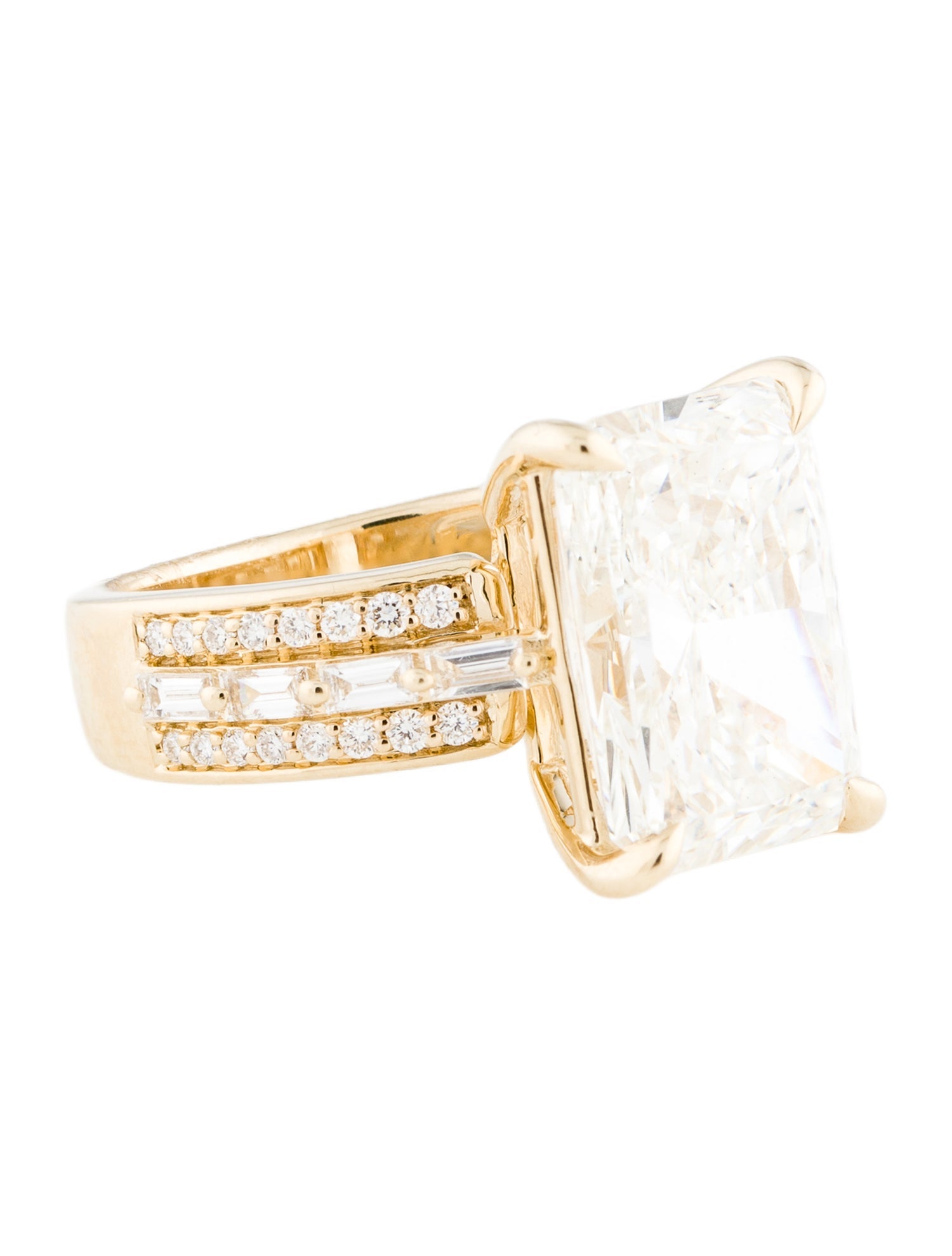 Ring 7.13ct Lab-Grown Diamond Engagement Ring