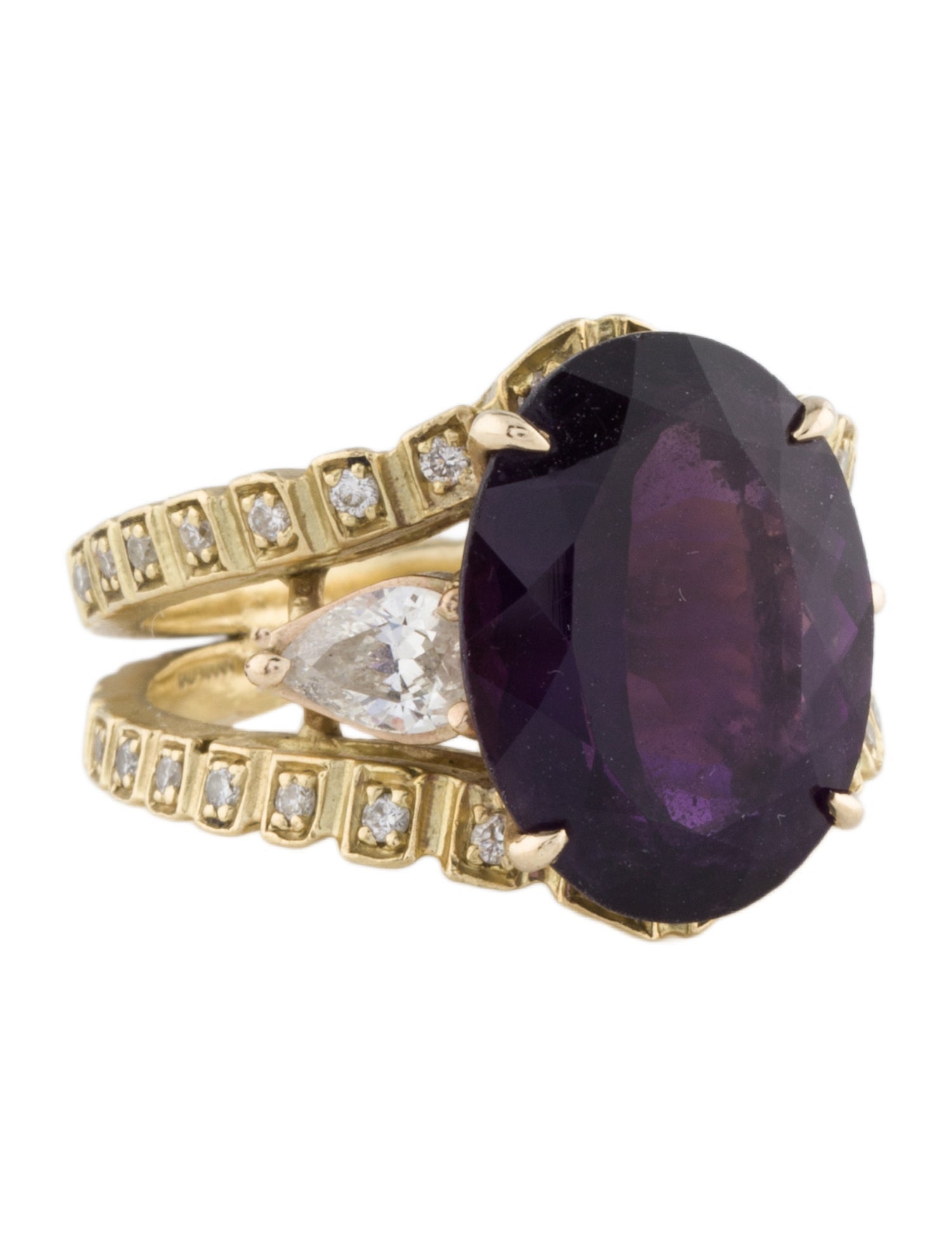 Ring 18K 8.26ct Amethyst & Diamond Cocktail Ring