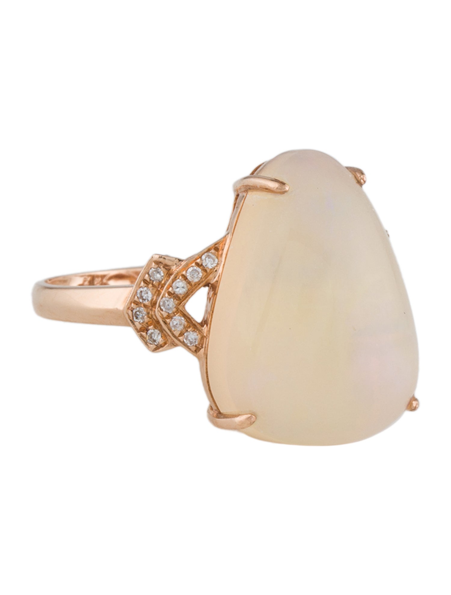 Ring 18K 5.50ct Opal & Diamond Cocktail Ring