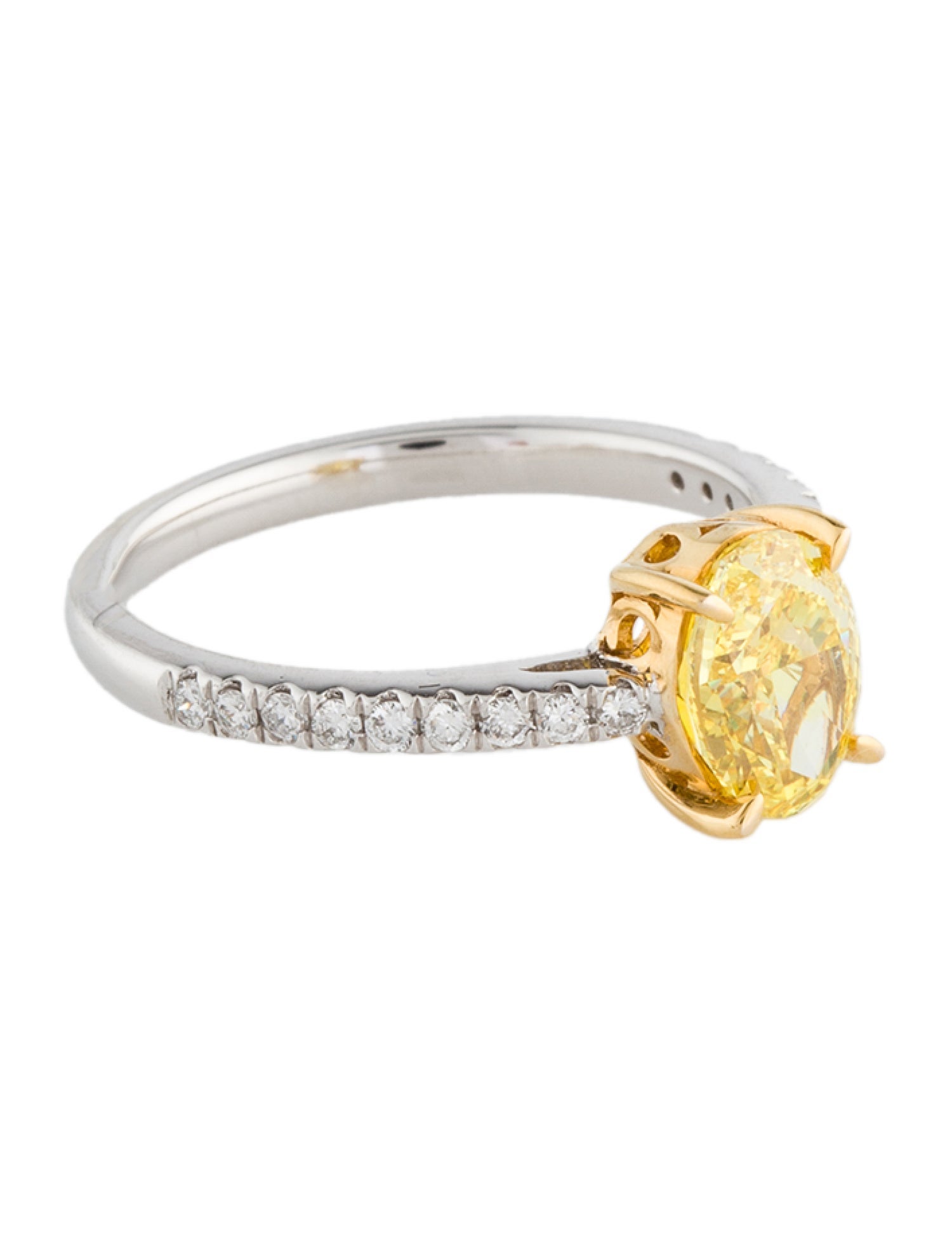 Ring 1.41ctw Lab-Grown Diamond Cocktail Ring