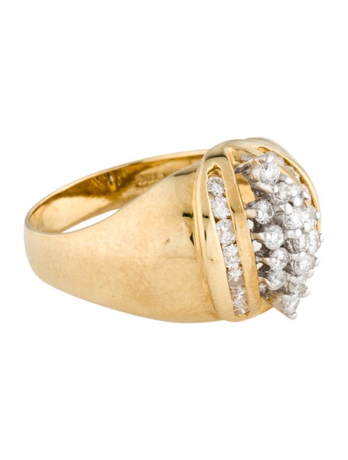 Ring 18K Diamond Cocktail Ring