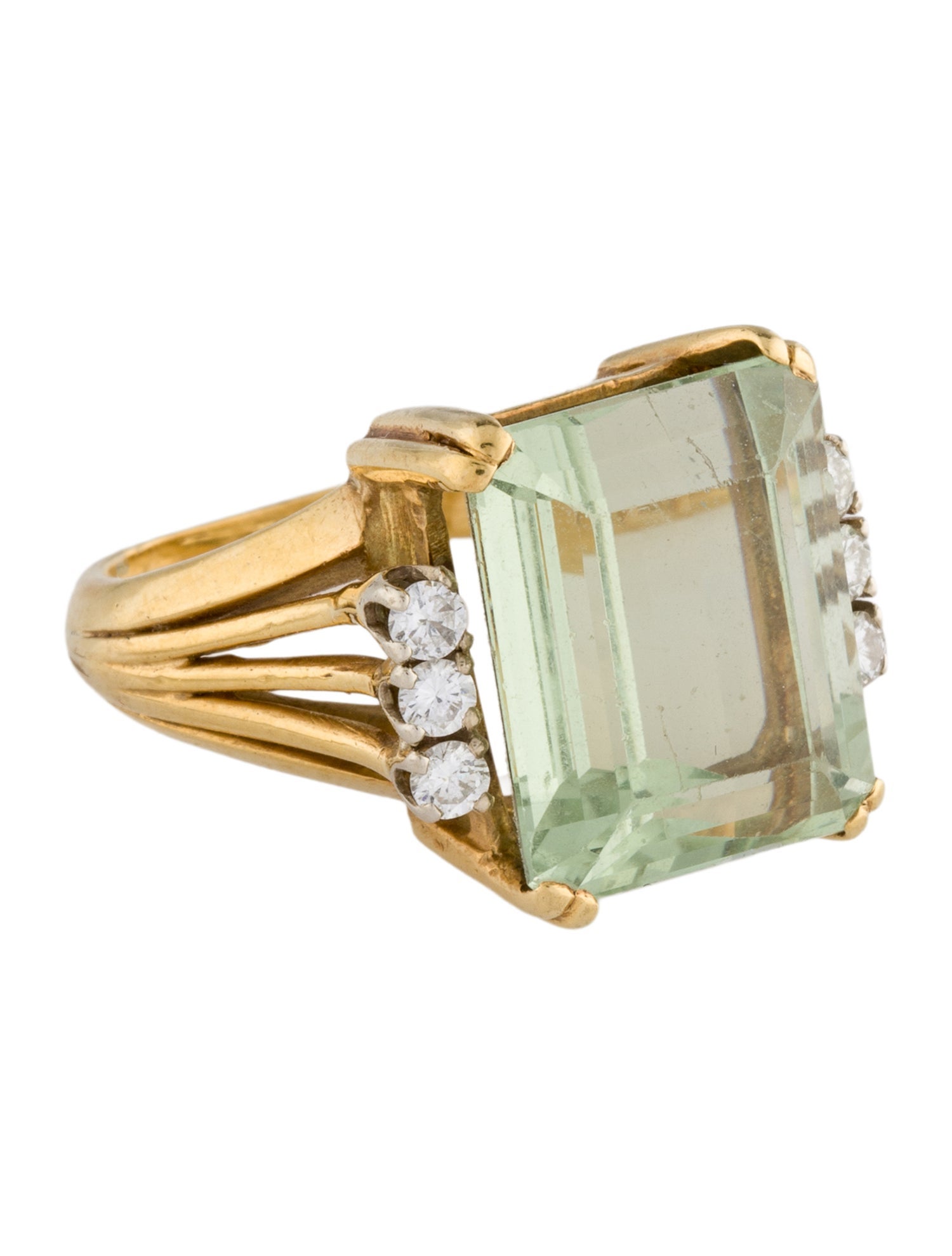 Ring 18K 9.25ct Green Beryl & Diamond Cocktail Ring