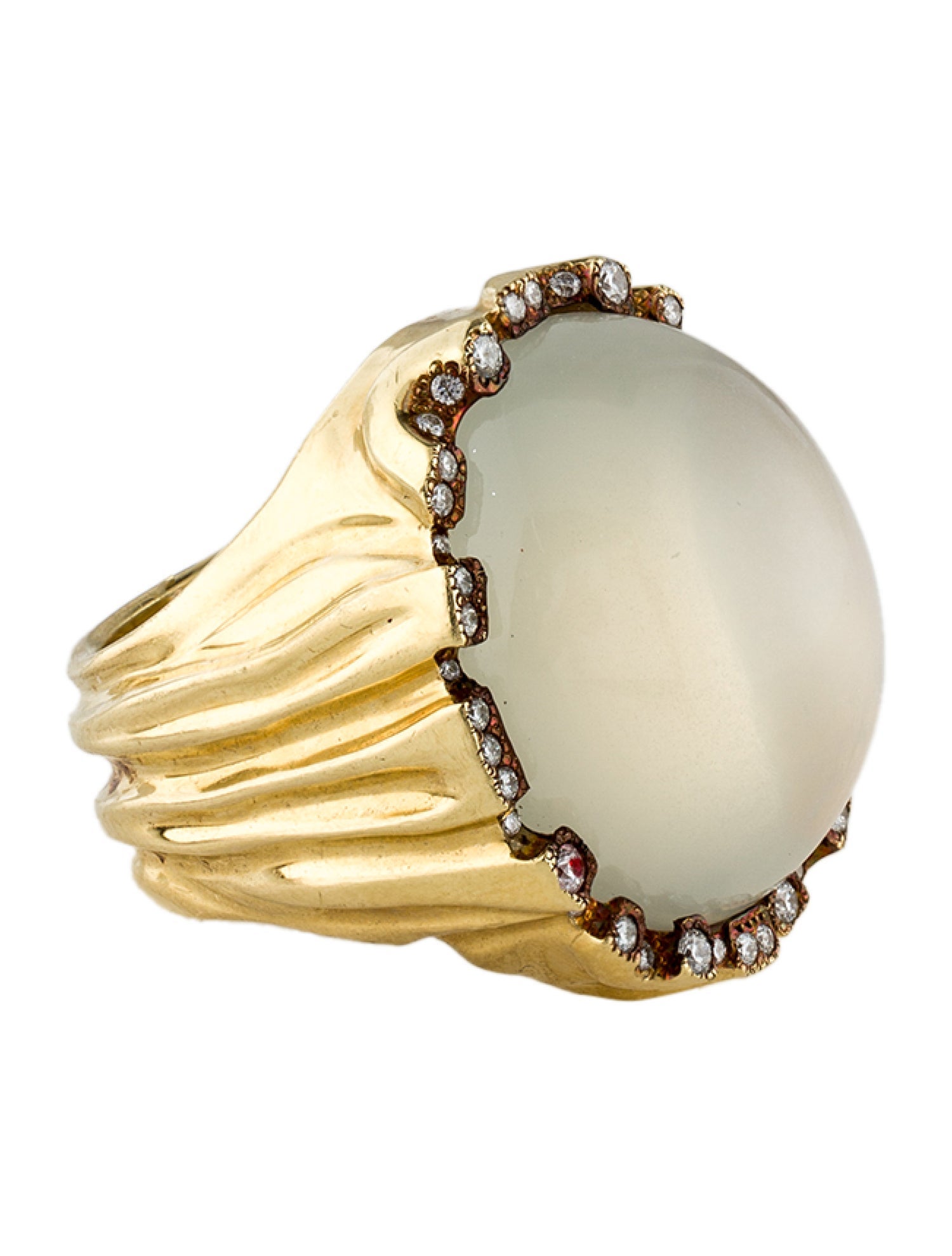 Ring 18K 38.35ctw Cat's Eye Moonstone & Diamond Cocktail Ring