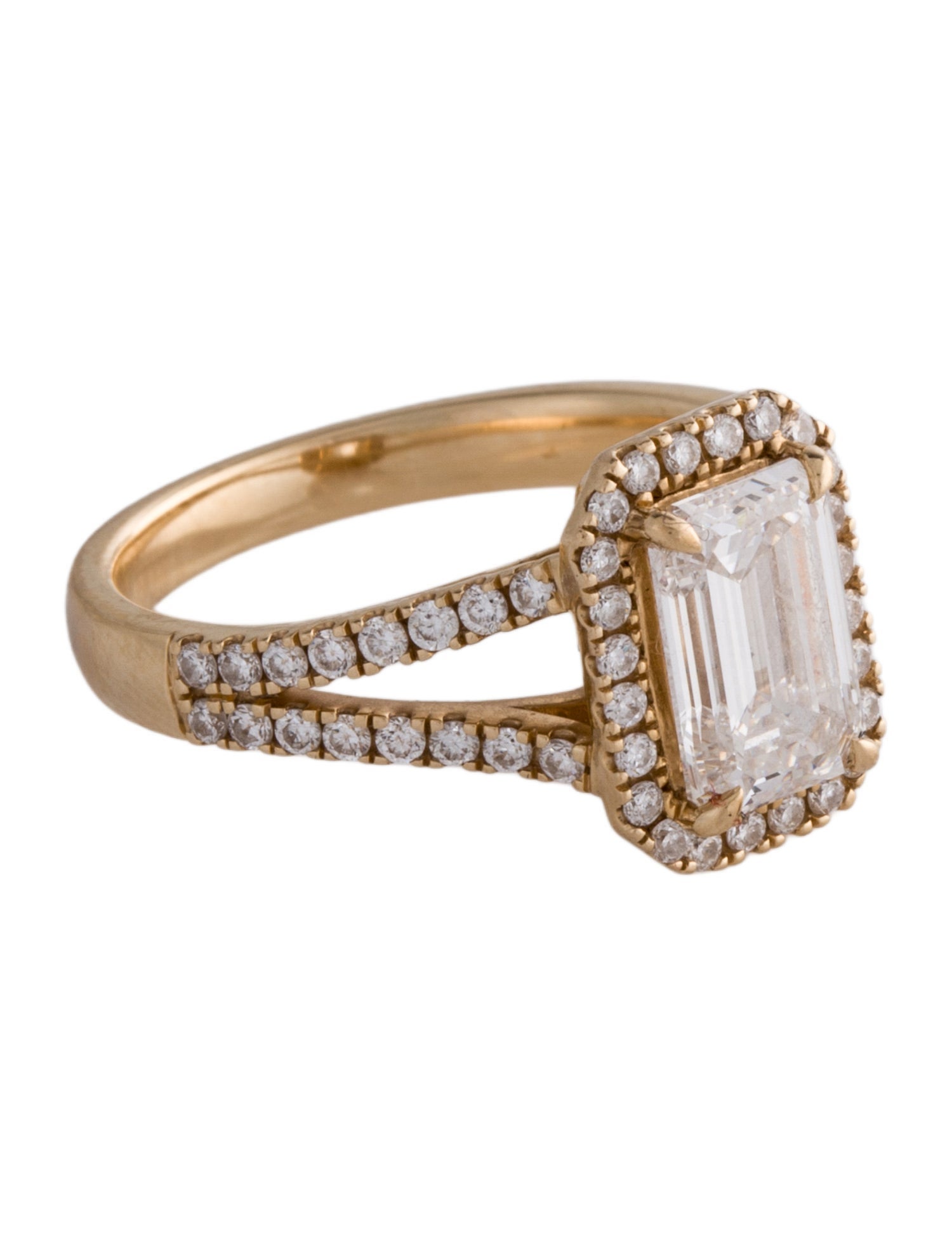 Ring 1.70ct Lab-Grown Diamond Engagement Ring