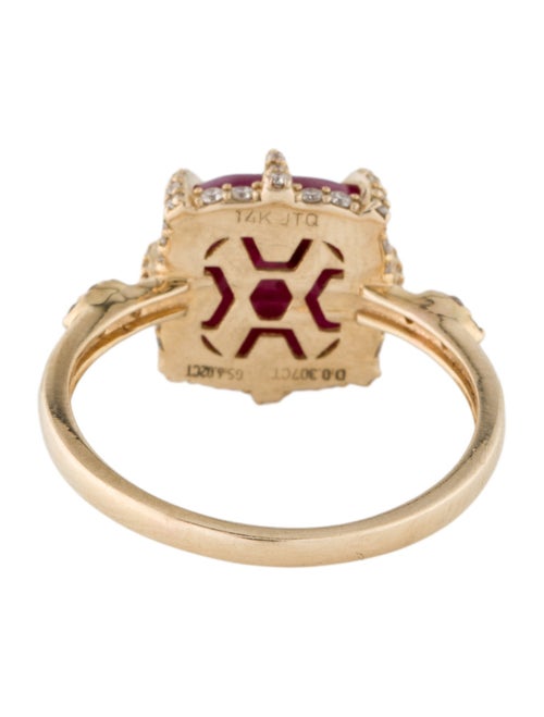 Ring 18K 6.02ctw Ruby & Diamond Cocktail Ring
