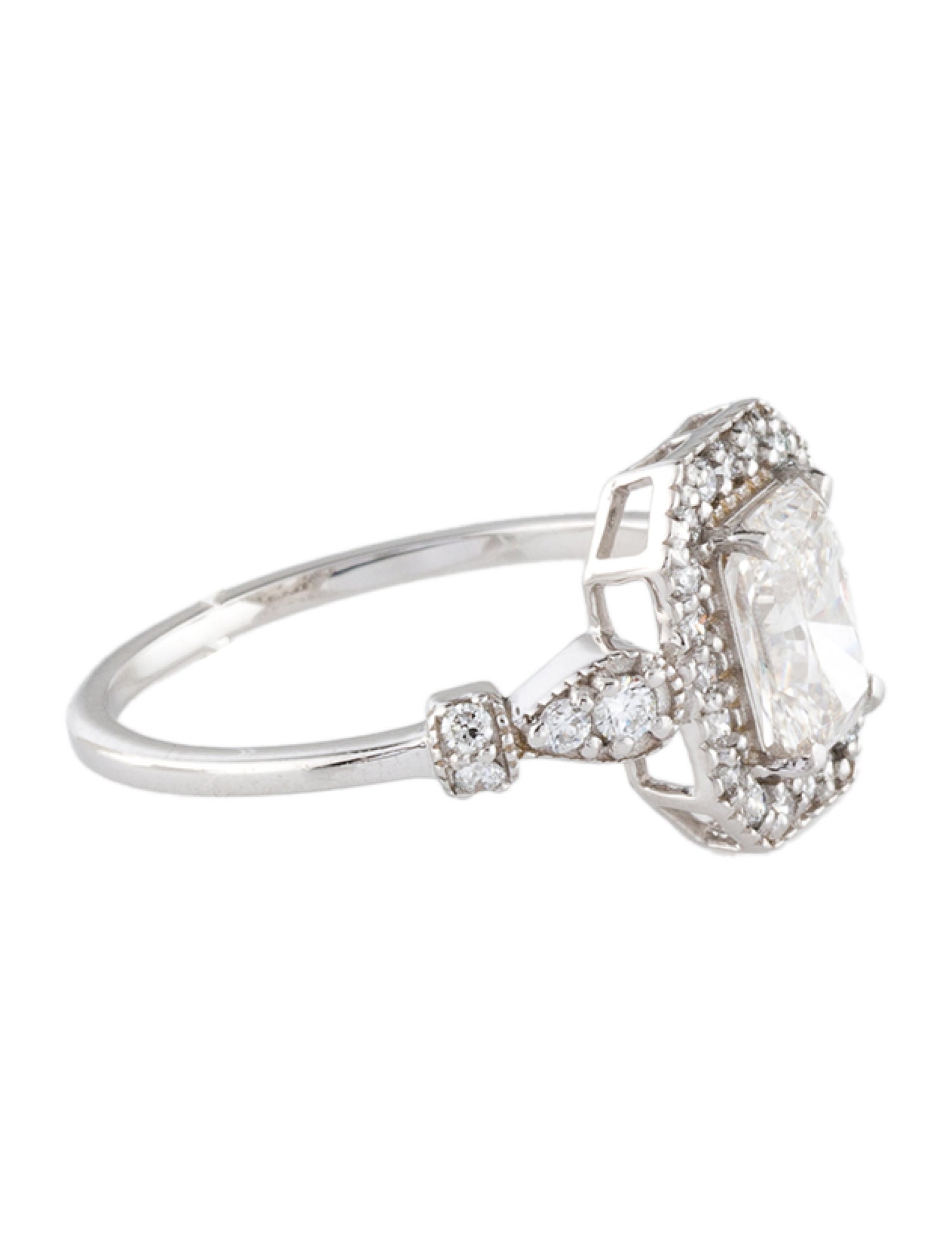 Ring 14K 1.47ctw Diamond Cocktail Ring