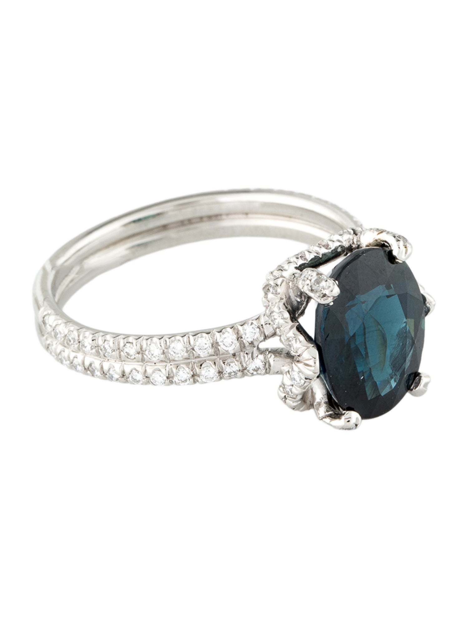 Ring Platinum 2.93ct Sapphire & Diamond Cocktail Ring