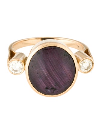 Ring 14K Star Ruby & Diamond Cocktail Ring