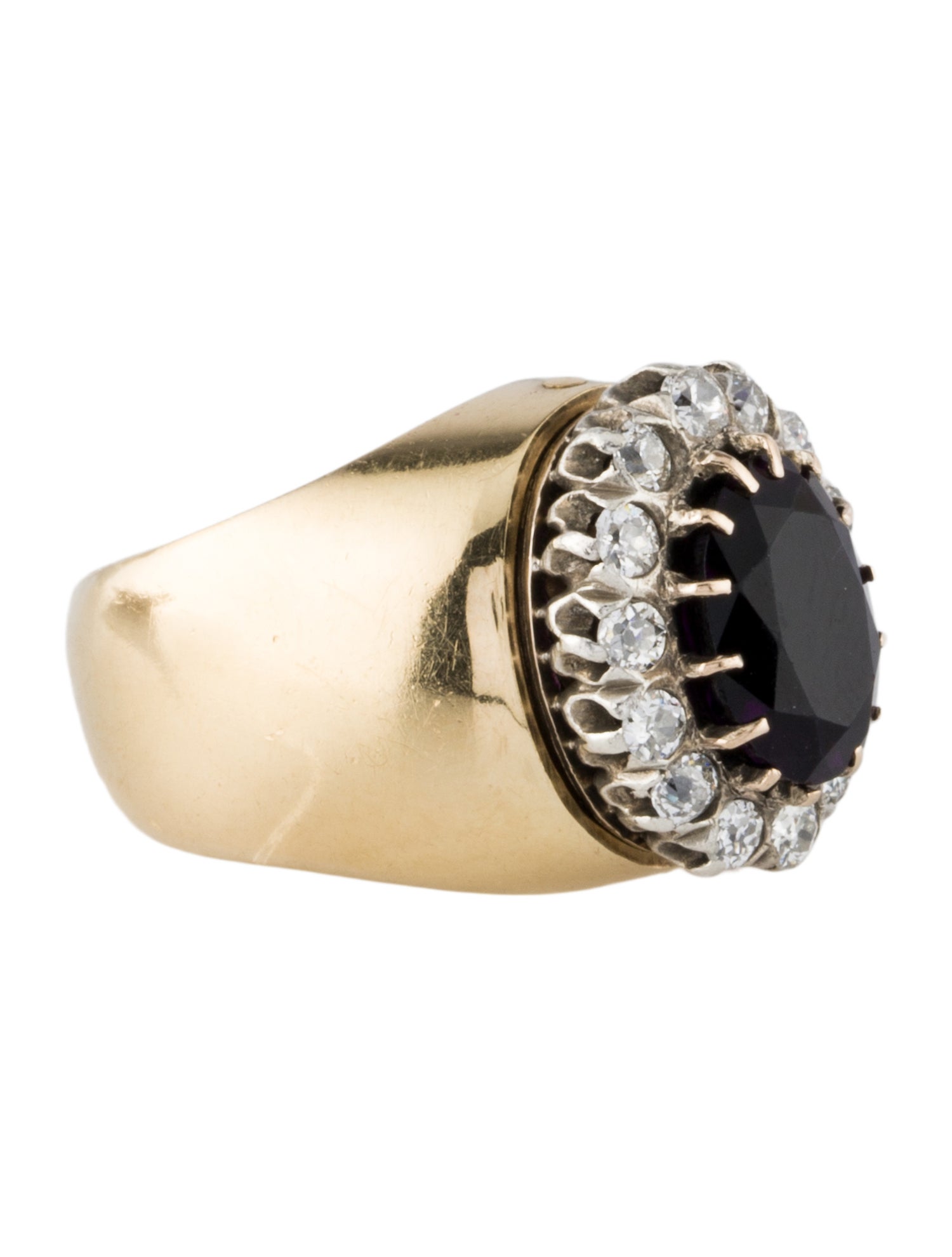 Ring 18K Amethyst & Diamond Cocktail Ring