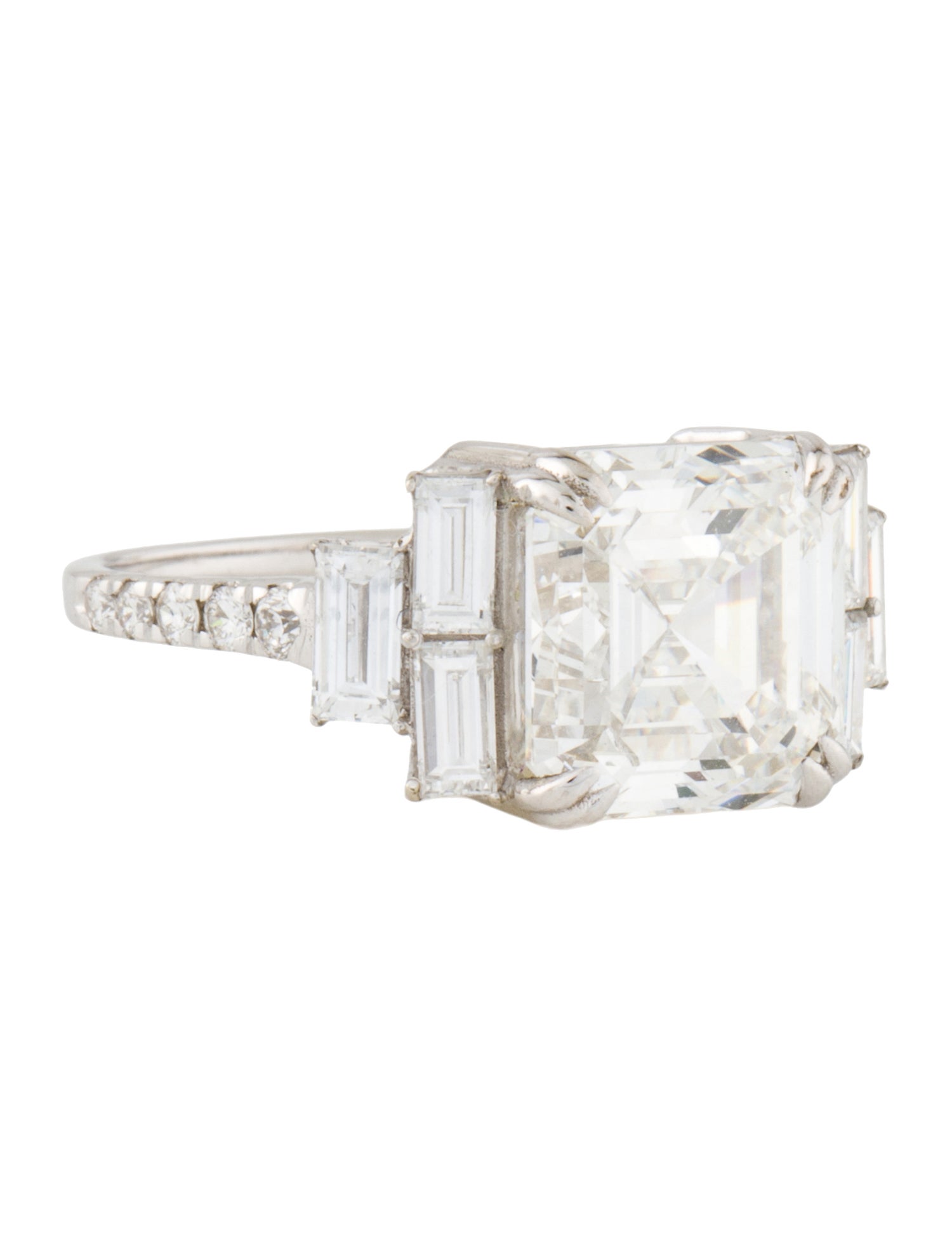 Ring 5.09ct Lab-Grown Diamond Engagement