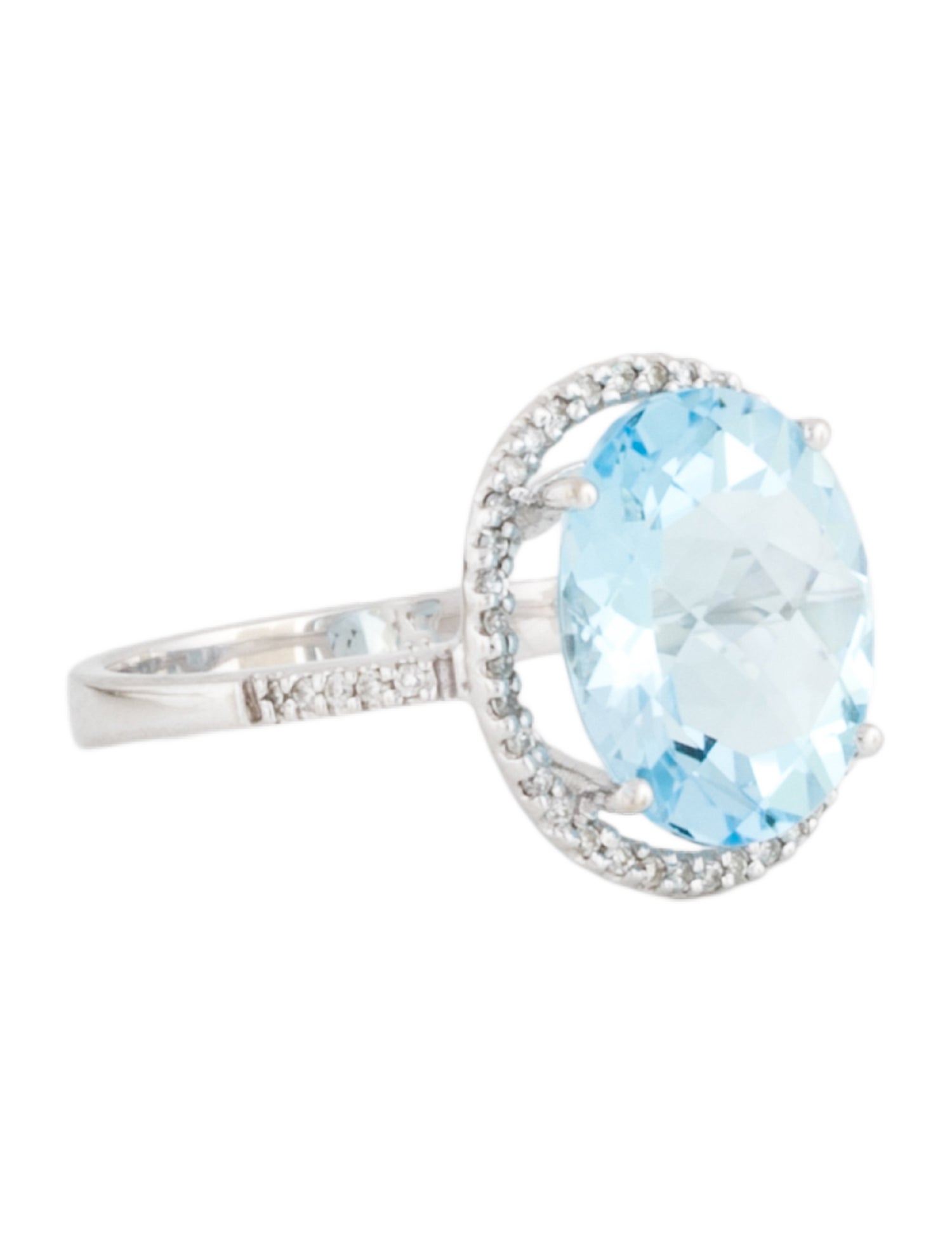 Ring 18K Topaz & Diamond