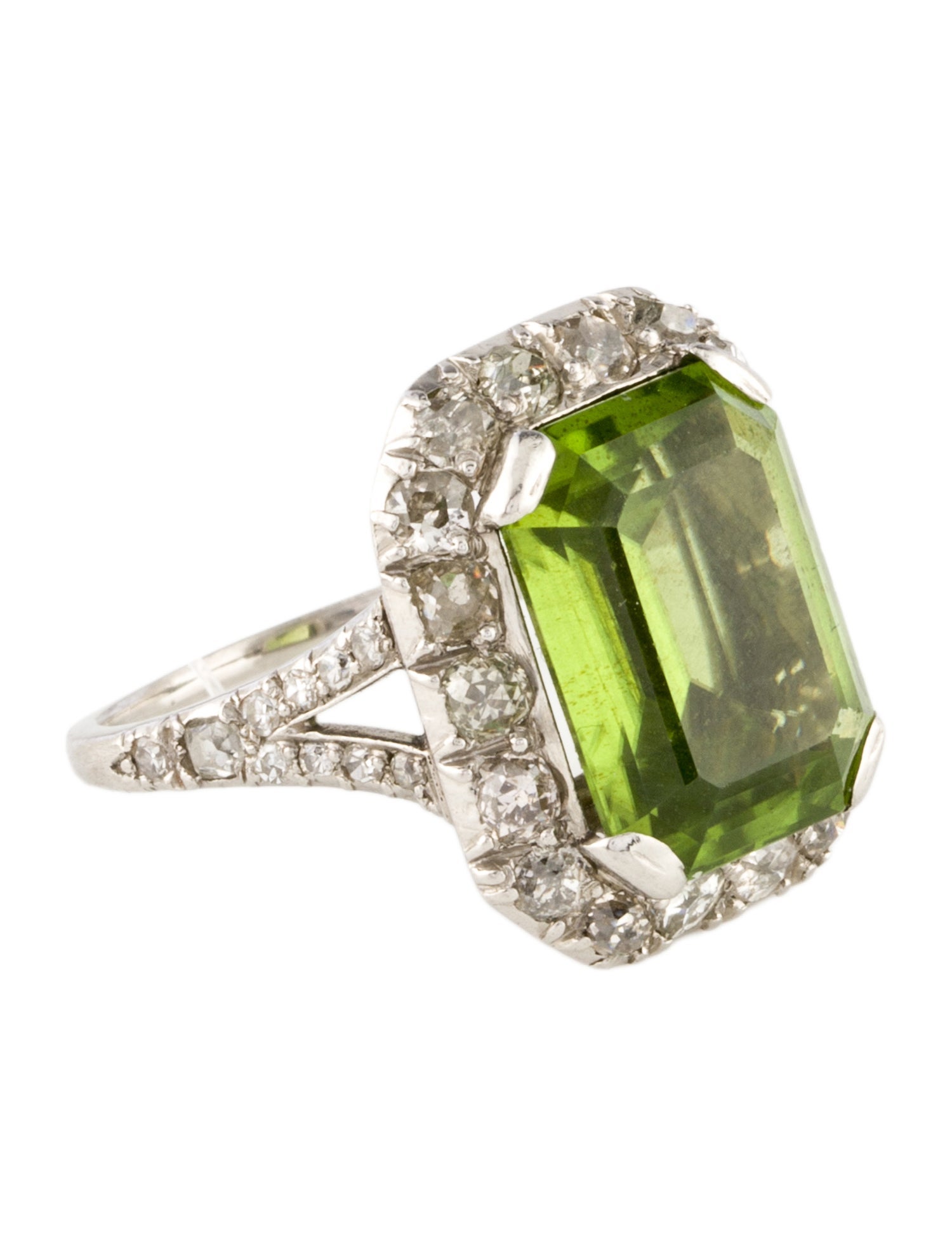 Ring Antique Platinum 8.65ct Peridot & Diamond Cocktail Ring