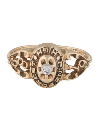 Ring 10K Diamond Class Ring