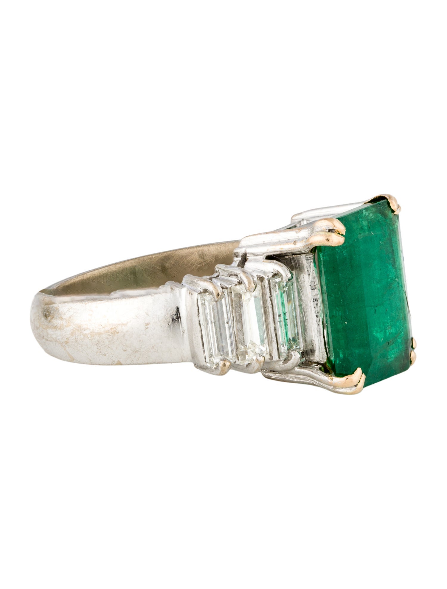 Ring 3.72ct Emerald & Diamond Cocktail Ring
