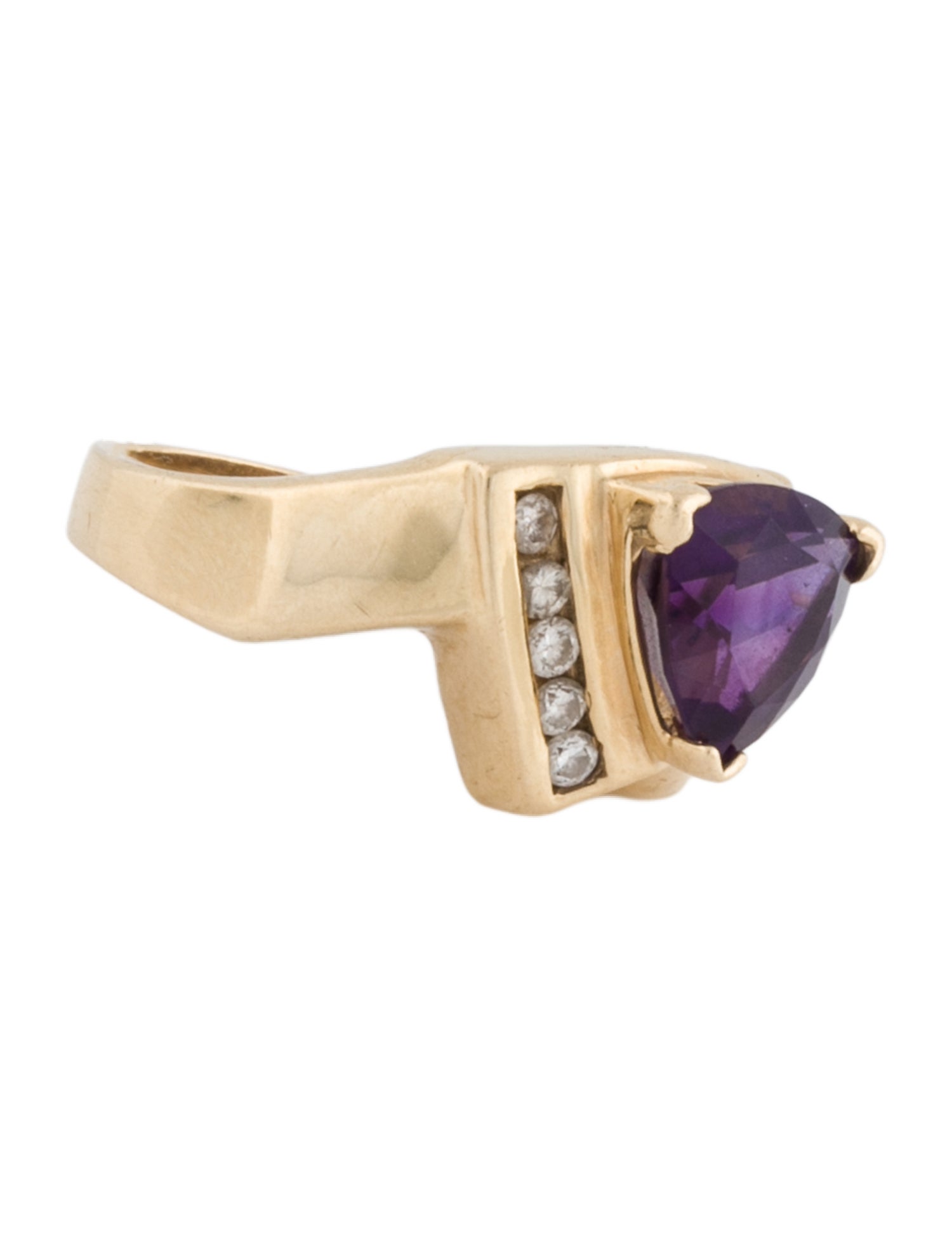 Ring 14K Amethyst & Diamond Cocktail