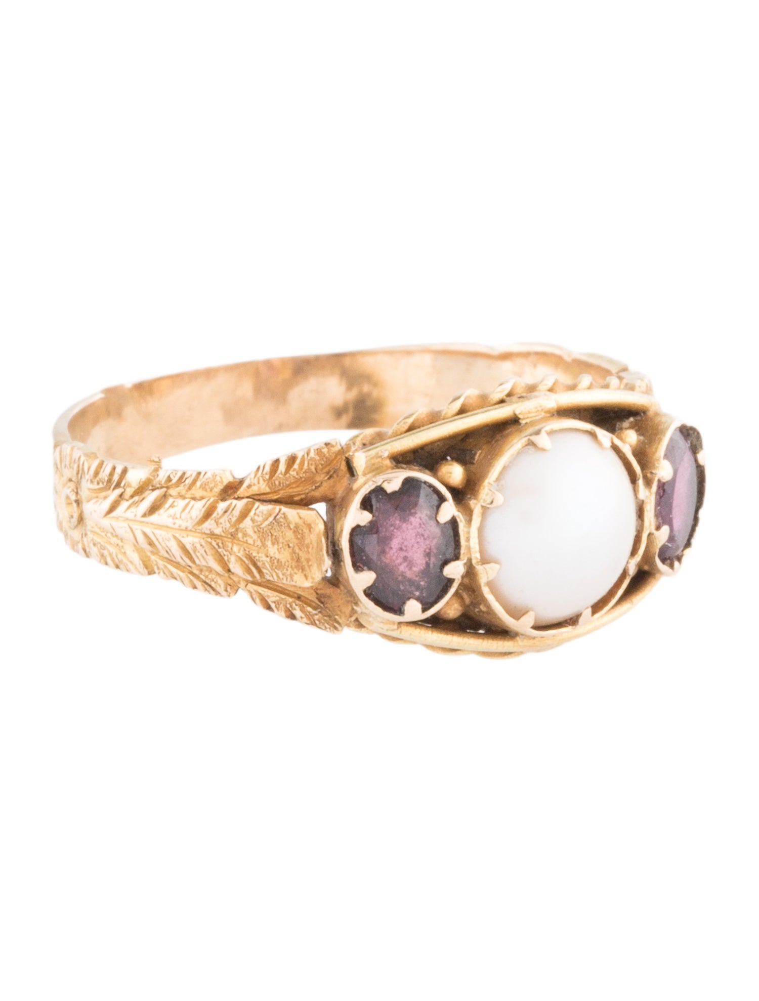 Ring Pearl & Garnet Cocktail