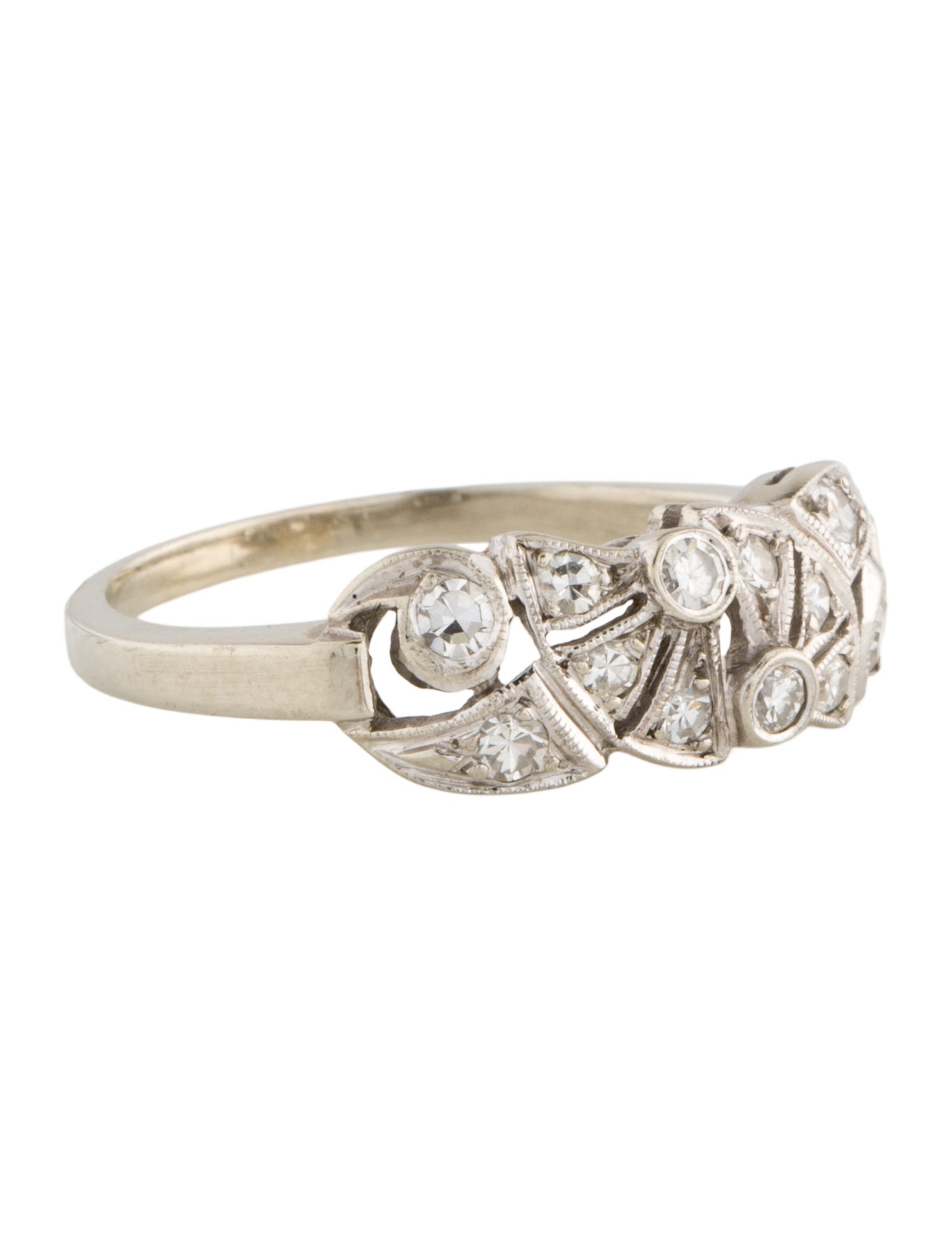 Ring Vintage 12K Diamond Cocktail Ring