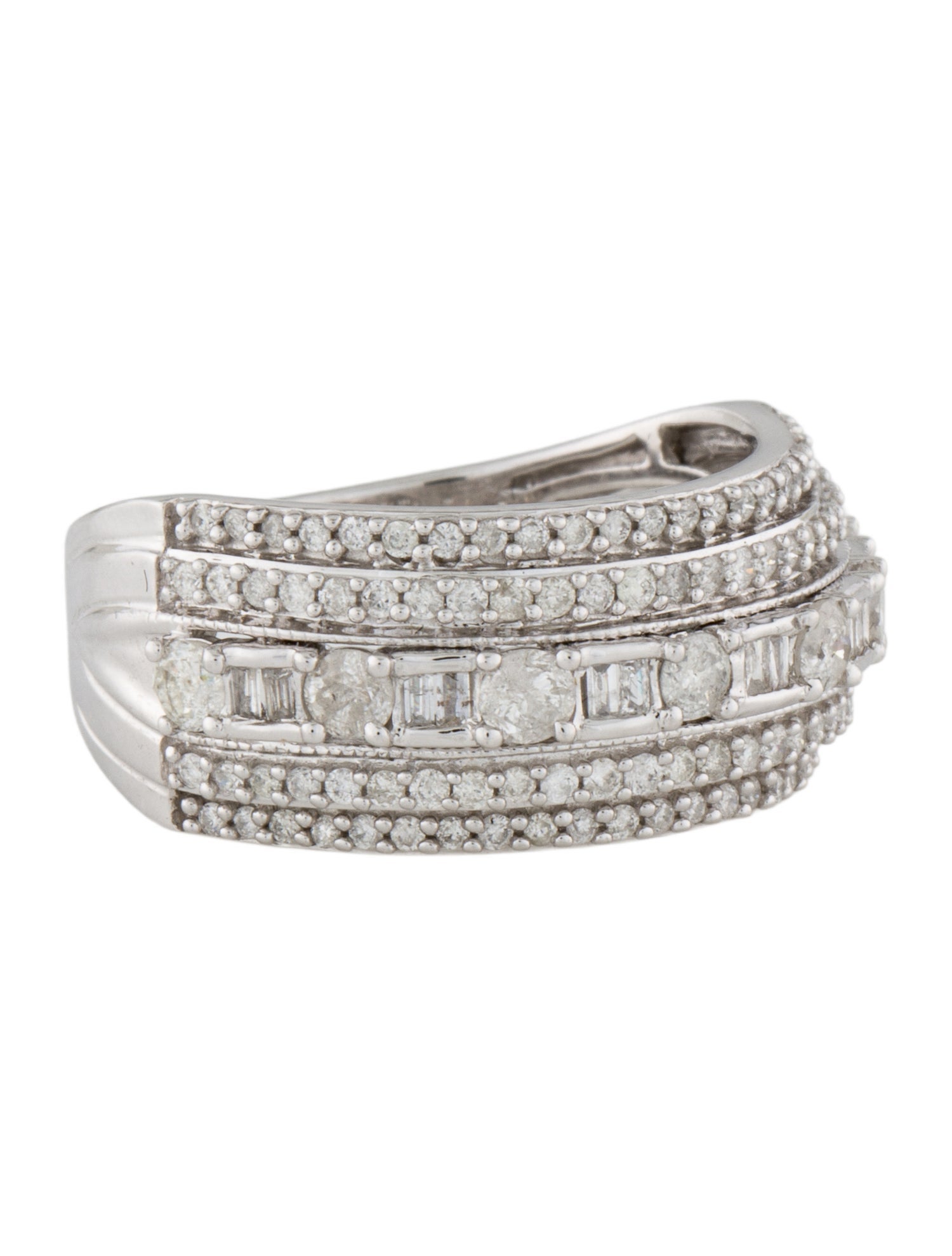 Ring 10K 1.01ct Diamond Cocktail Ring