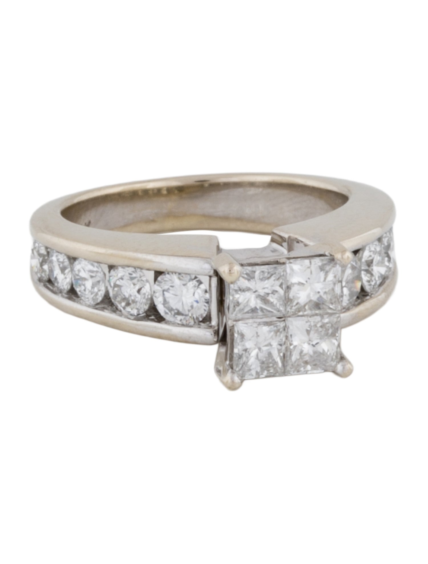 Ring 14K 1.81ctw Diamond Engagement