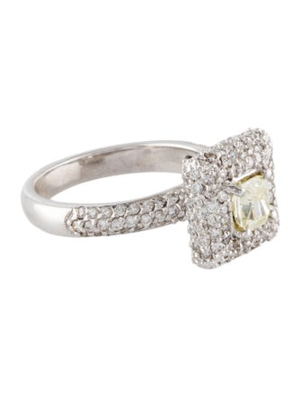 Ring 18K 1.82ctw Diamond Cocktail Ring