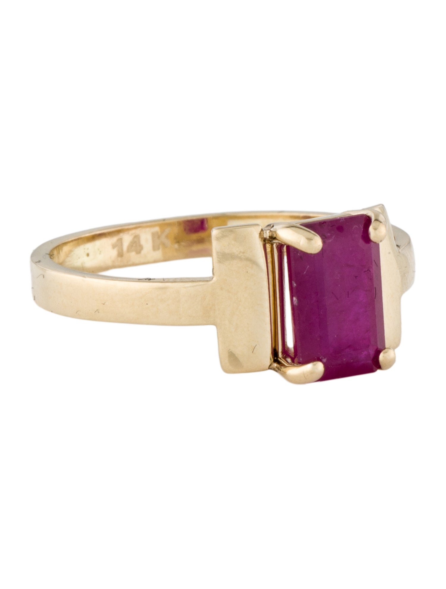 Ring 14K 1.42ctw Ruby Cocktail Ring