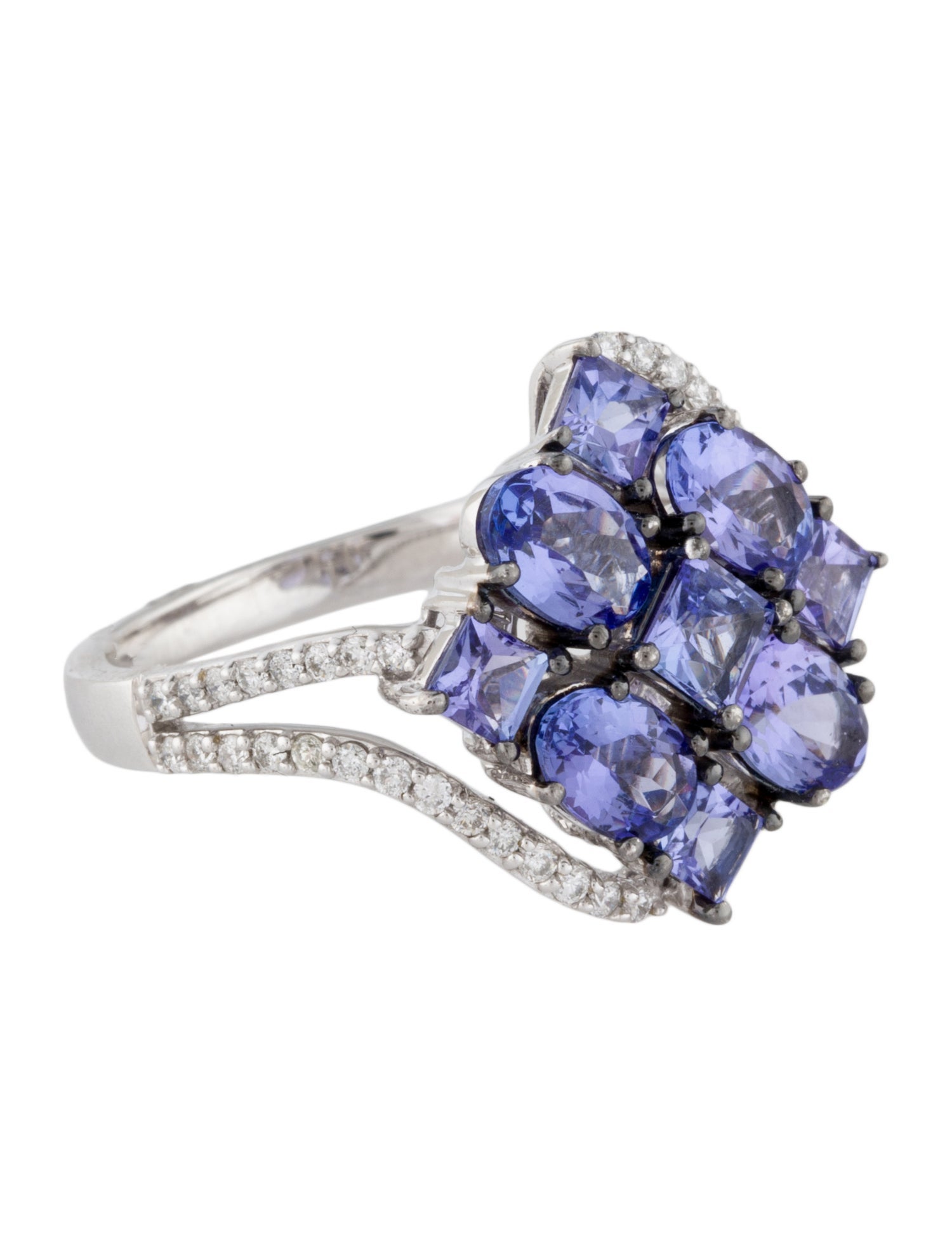 Ring 14K 2.48ctw Tanzanite & Diamond Cocktail Ring