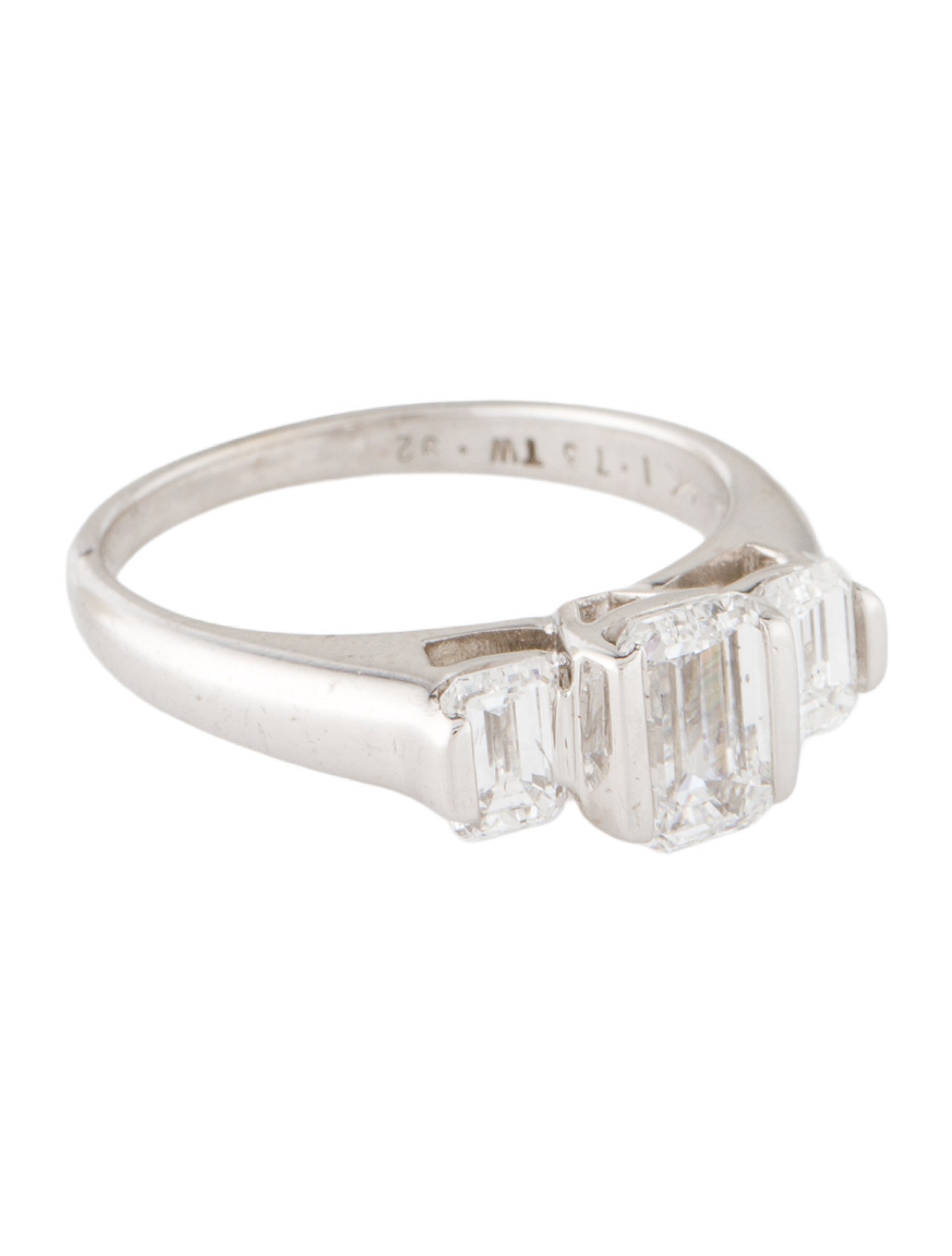 Ring 14K 1.73ctw Diamond Three Stone