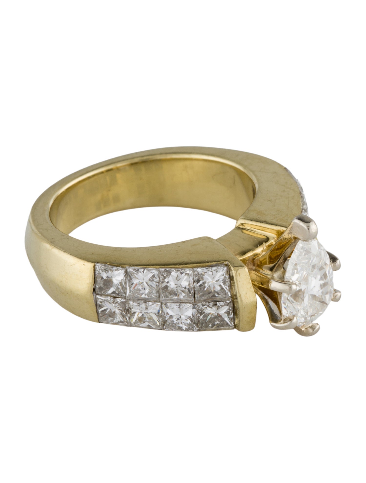 Ring 18K 2.08ctw Diamond Cocktail Ring