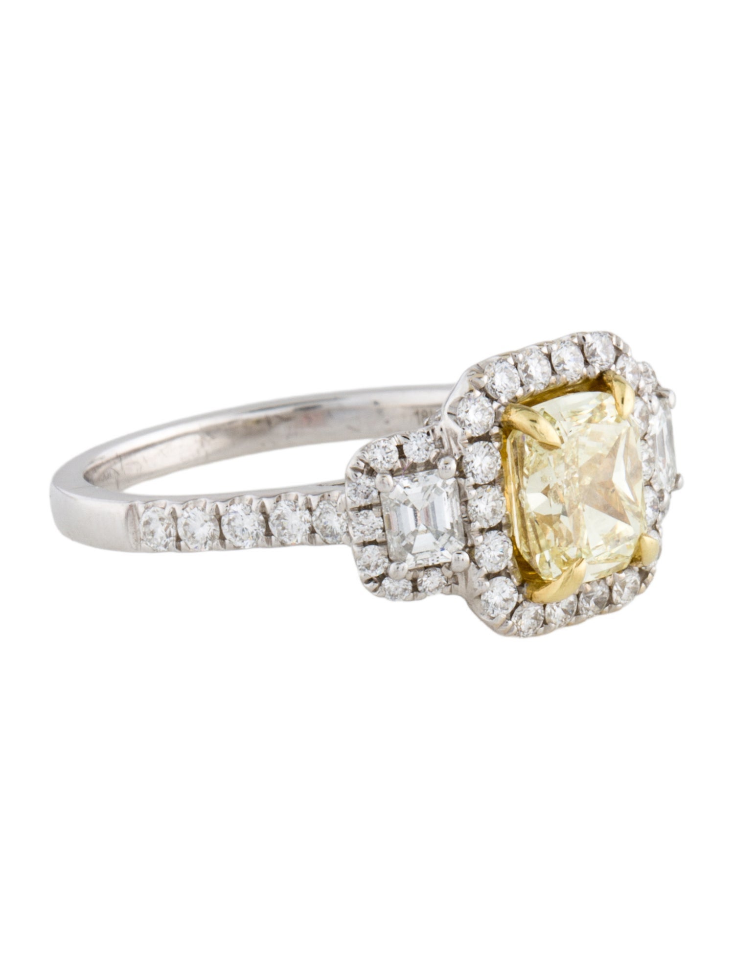 Ring 1.51ct Diamond Engagement Ring