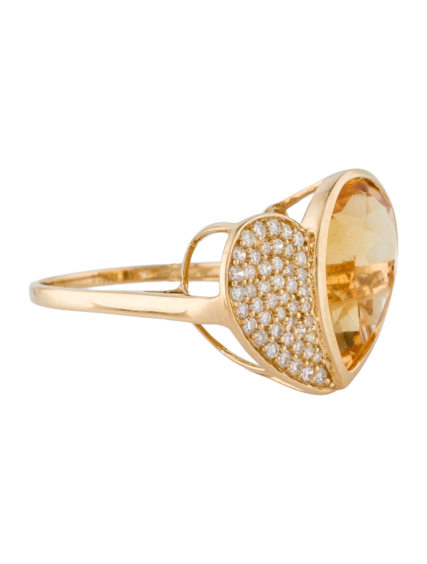 Ring 18K Citrine & Diamond Cocktail Ring