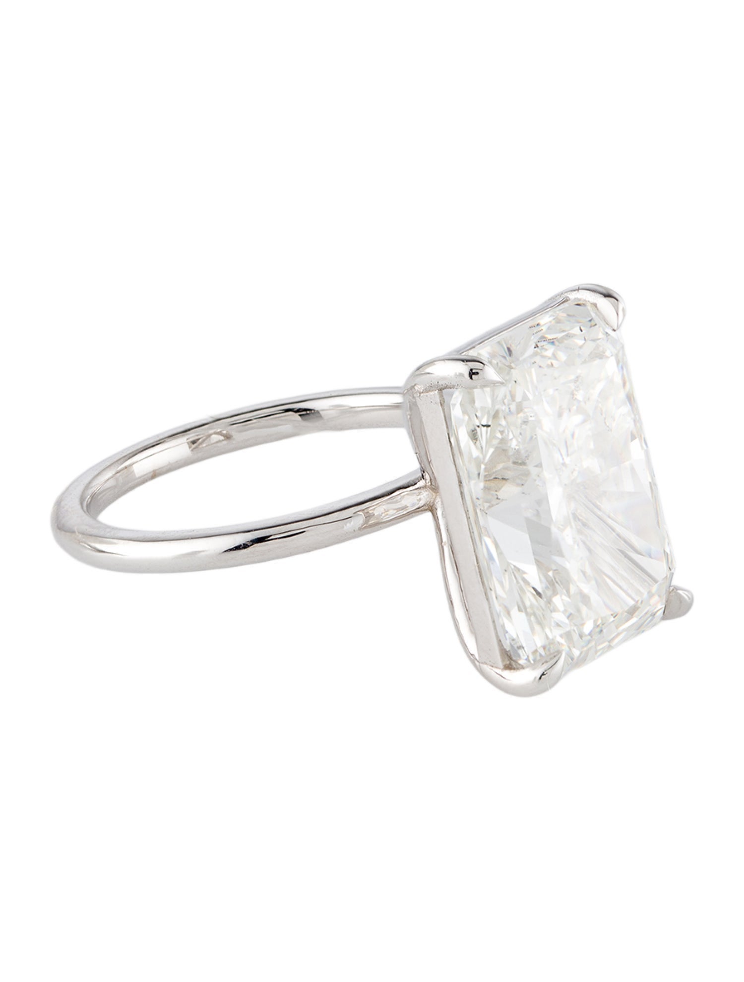 Ring 10.09ct Lab-Grown Diamond Engagement Ring