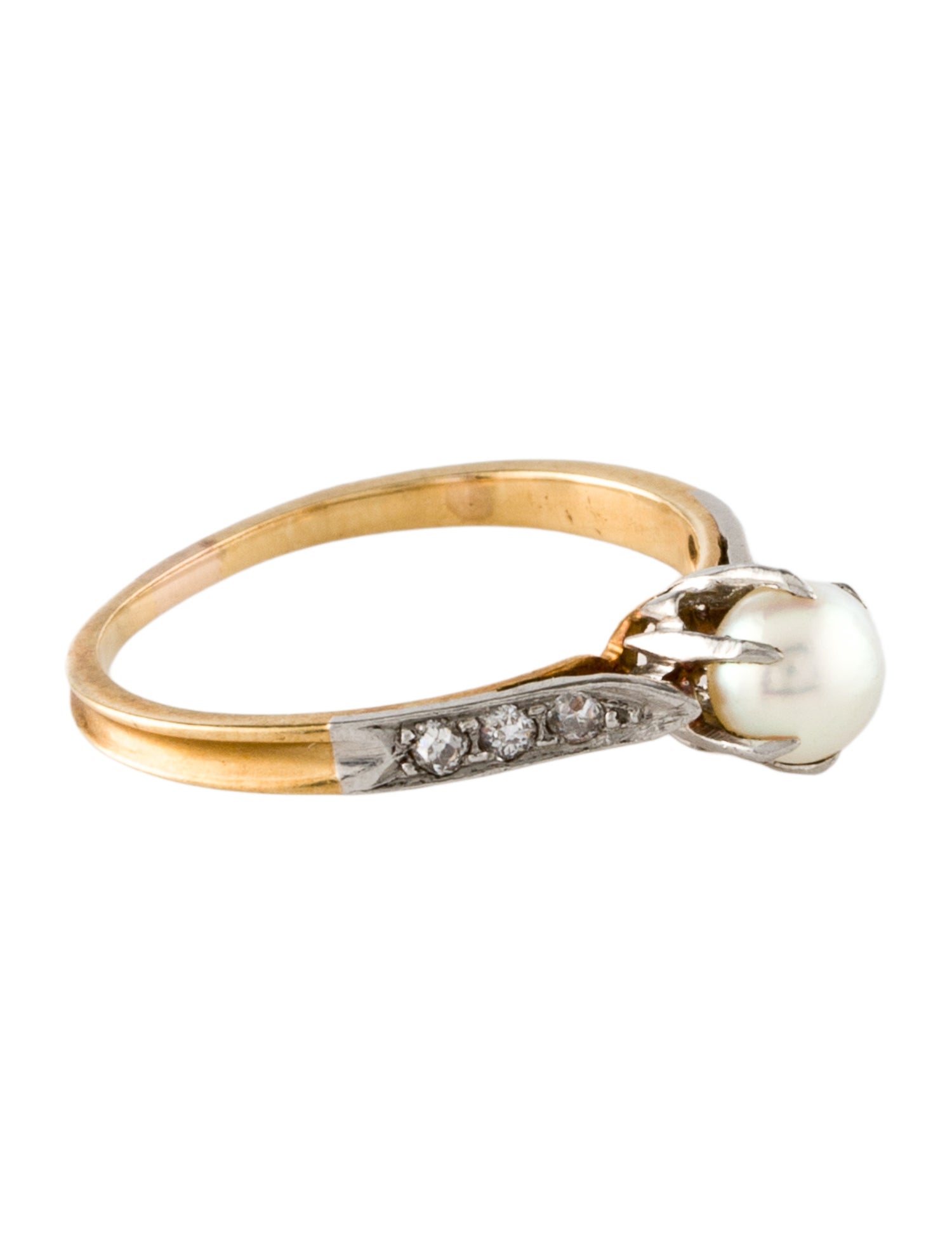 Ring Pearl & Diamond Band