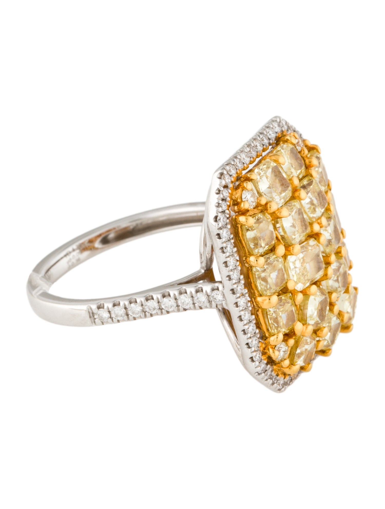 Ring 18K Two-Tone 4.84ctw Diamond Cocktail Ring
