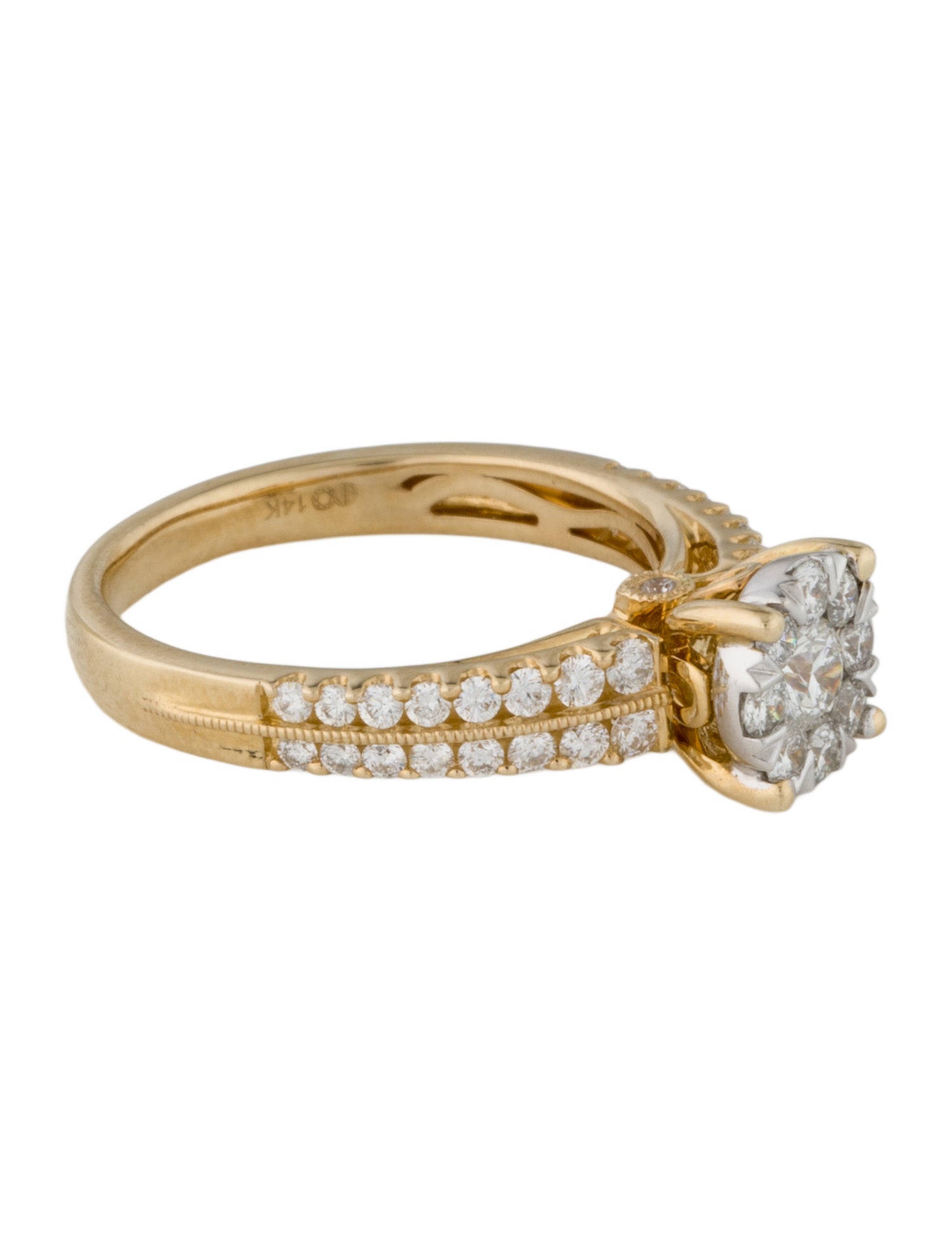 Ring 14K Diamond Cluster Cocktail