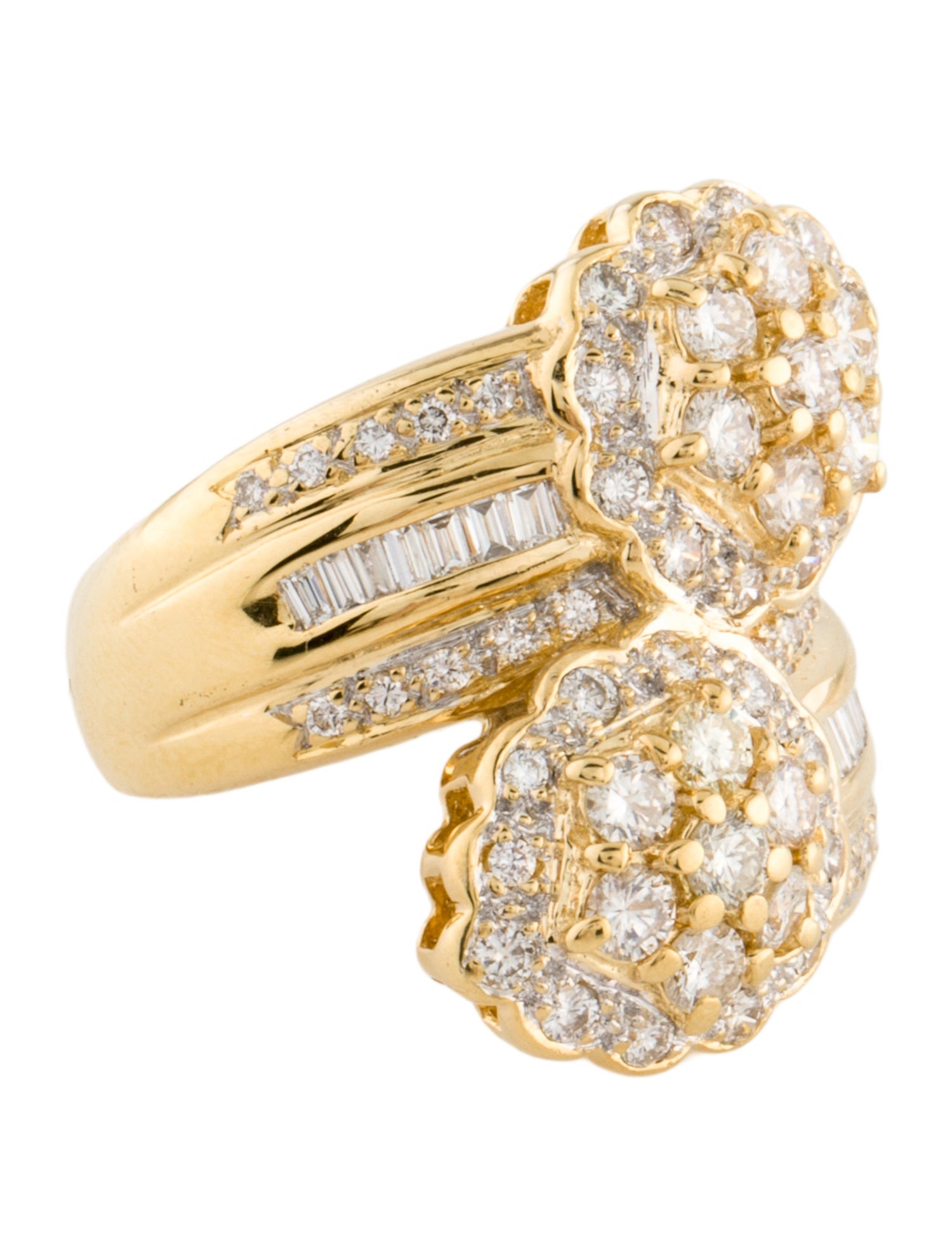 Ring 18K 1.93ctw Diamond Bypass