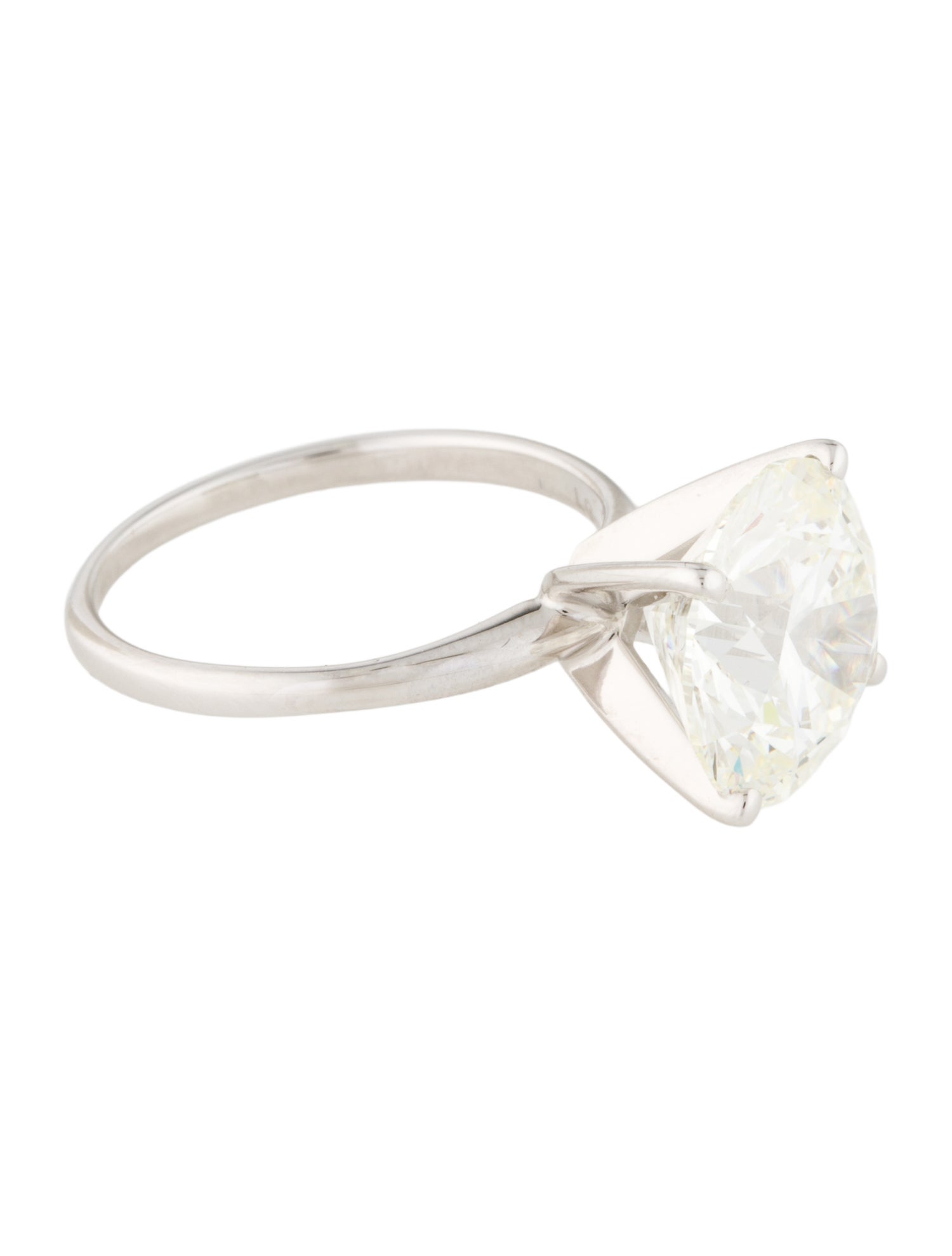 Ring 6.05ct Lab-Grown Diamond Solitaire Engagement Ring