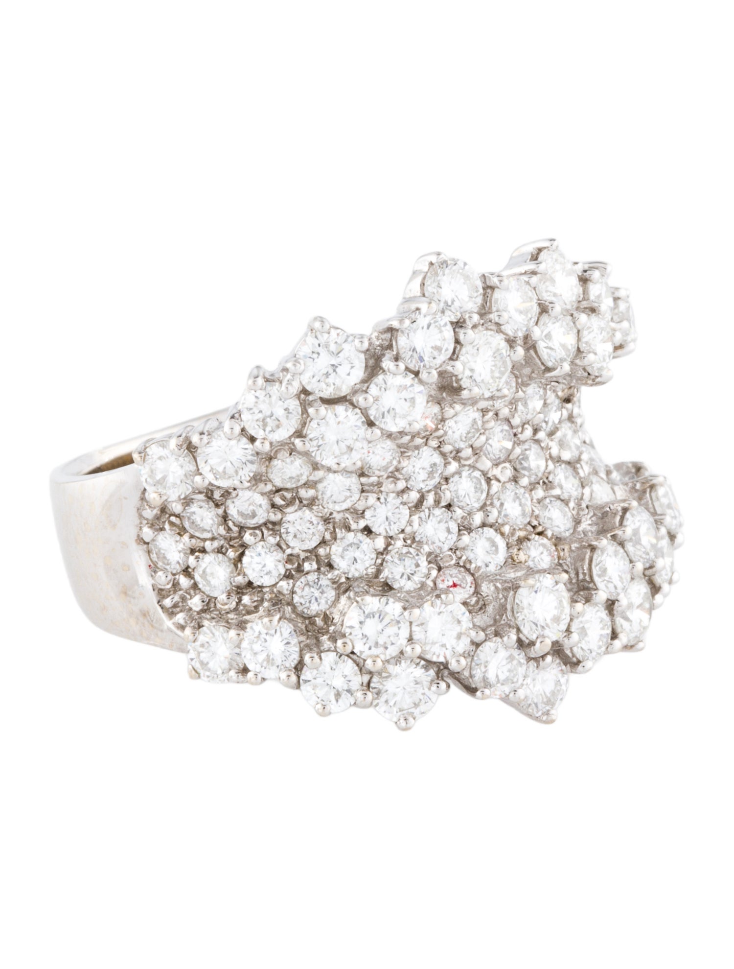 Ring 18K 2.50ctw Diamond Cocktail Ring