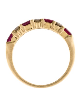 Ring 18K Ruby & Diamond Band