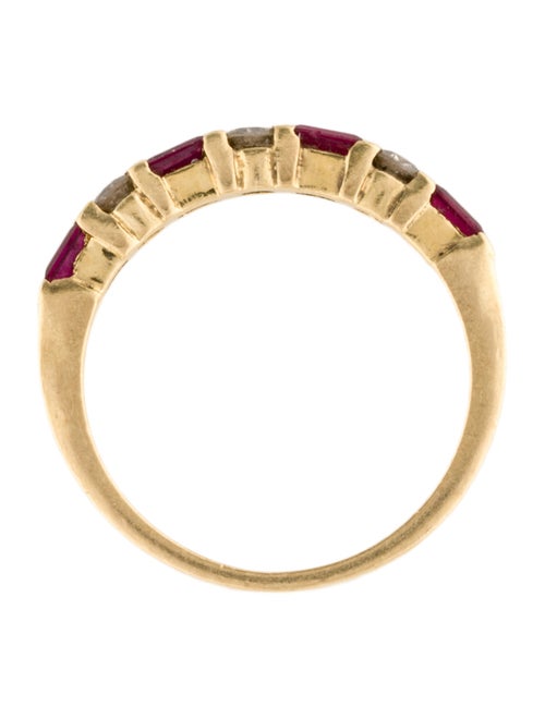 Ring 18K Ruby & Diamond Band