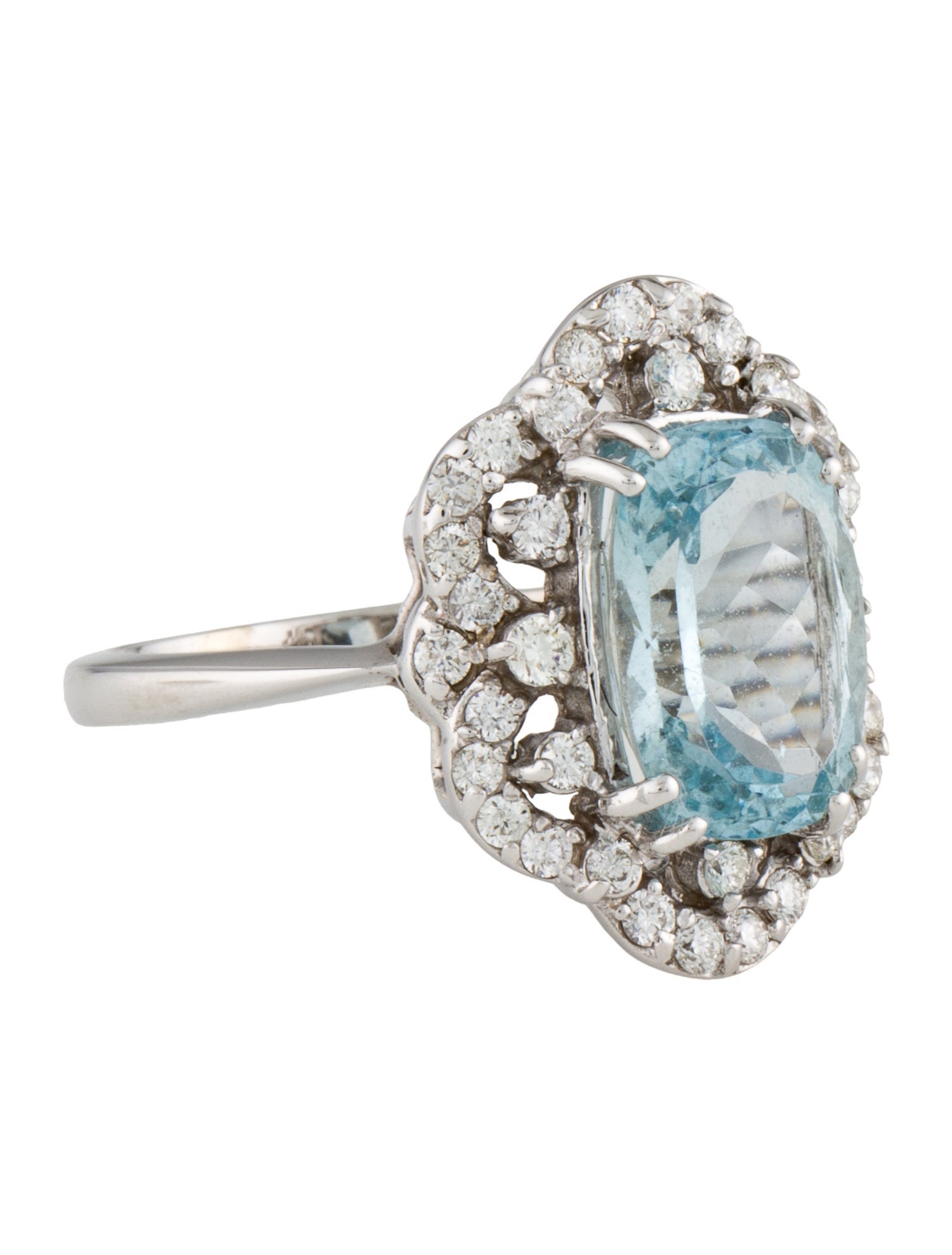 Ring 14K 3.67ct Aquamarine & Diamond Cocktail