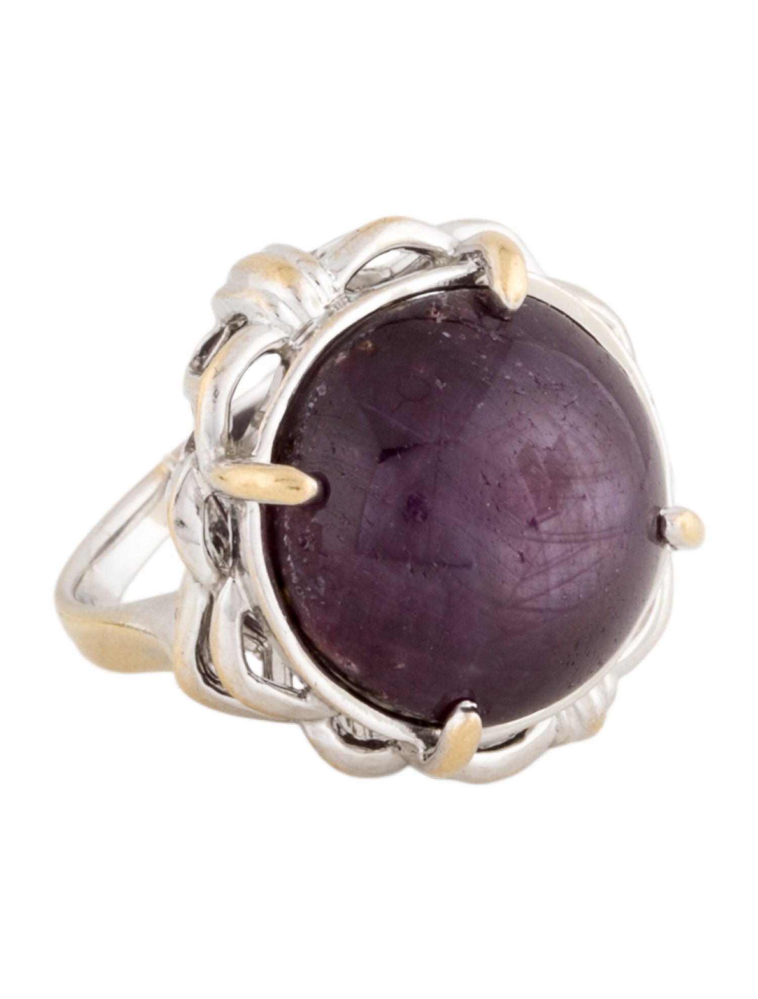 Ring 18K Star Ruby Cocktail