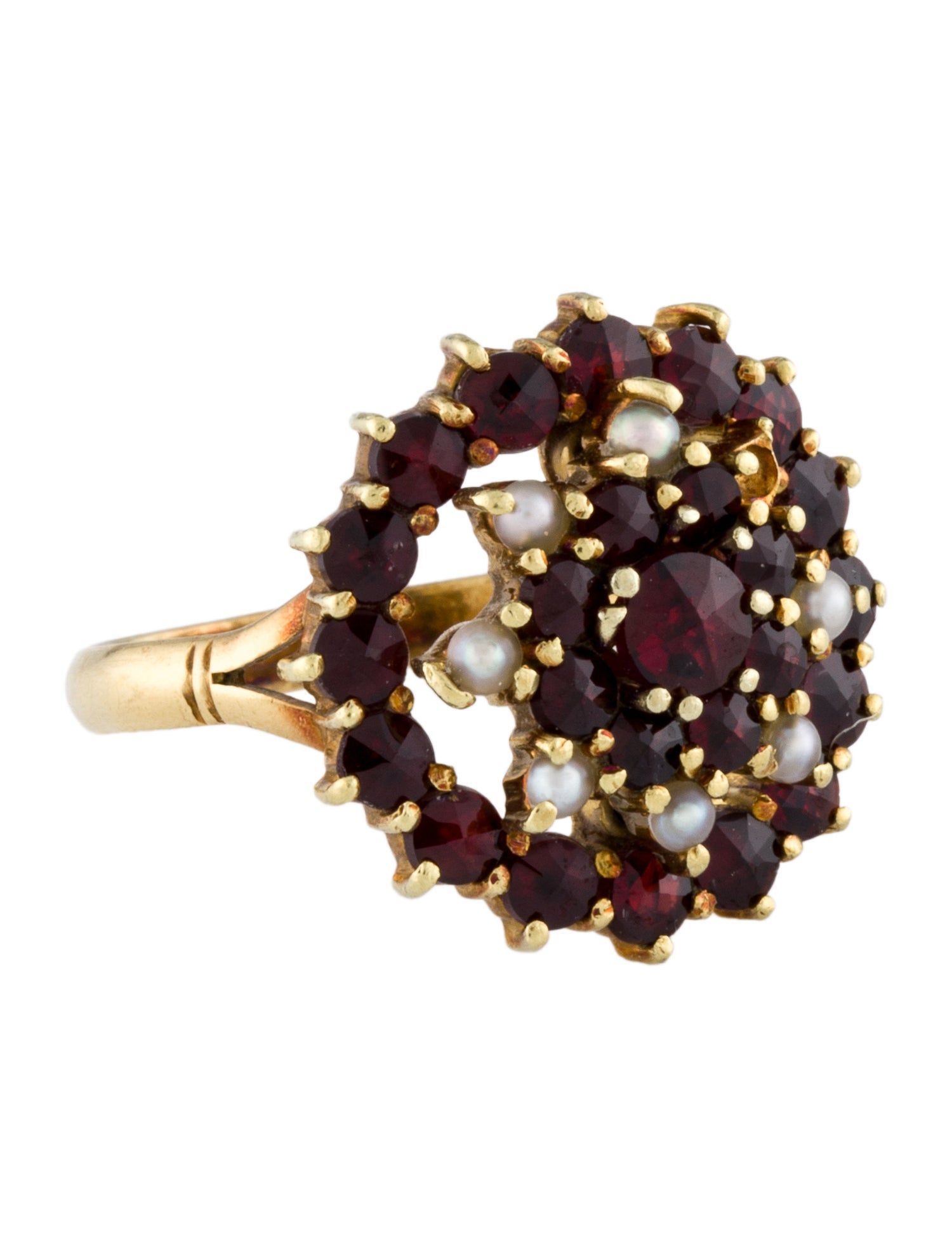 Ring 18K Pearl & Garnet Cocktail