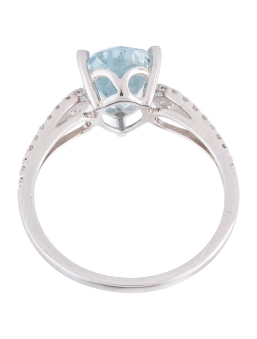 Ring 14K 1.67ct Aquamarine & Diamond Cocktail Ring