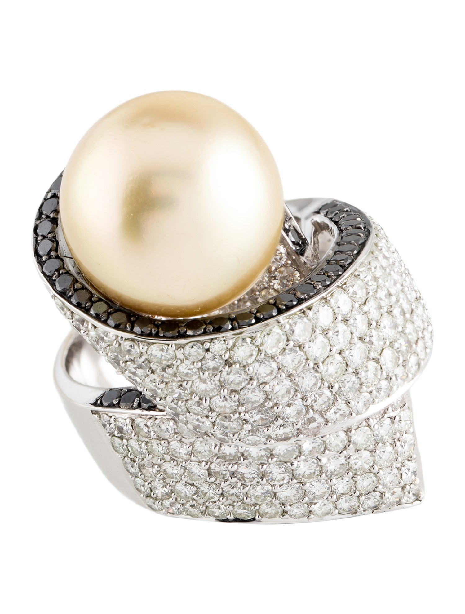 Ring 18K Pearl & 4.61ctw Diamond Cocktail